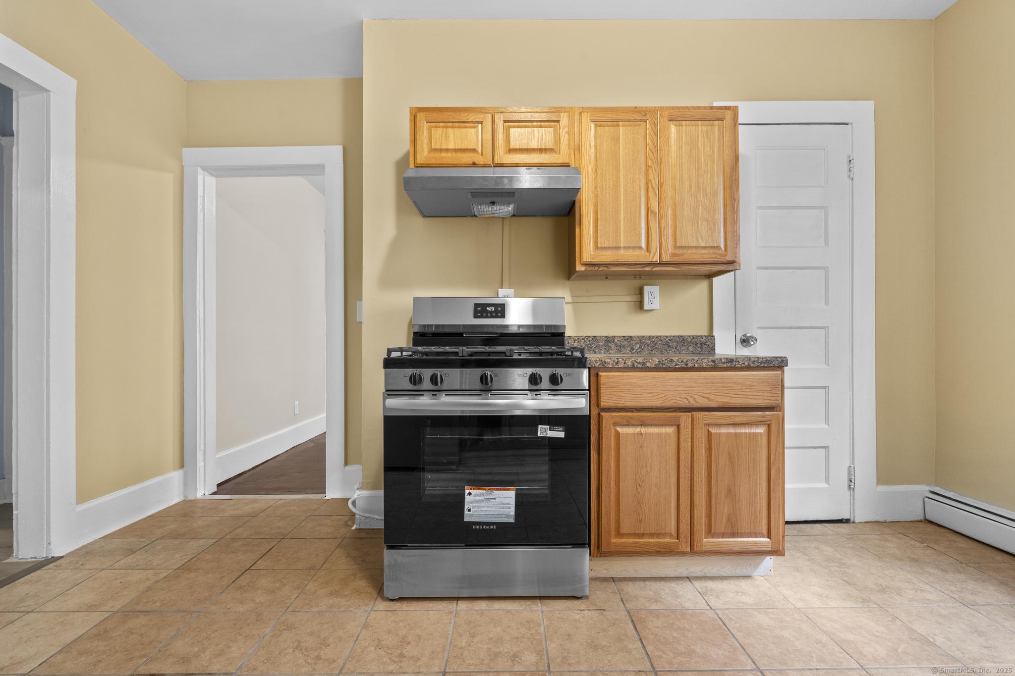 260 Orchard Street 1st Flr