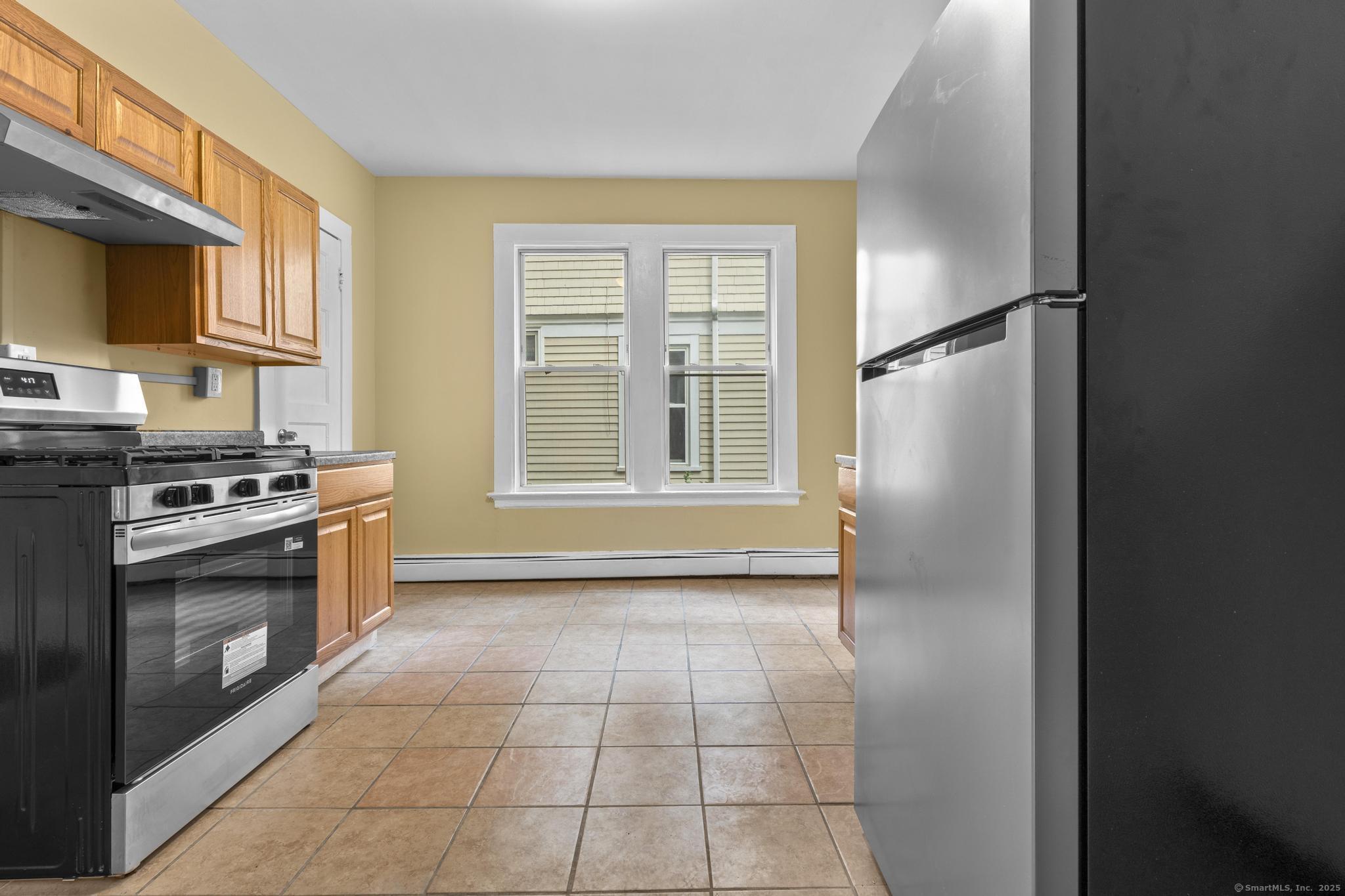 260 Orchard Street 1st Flr