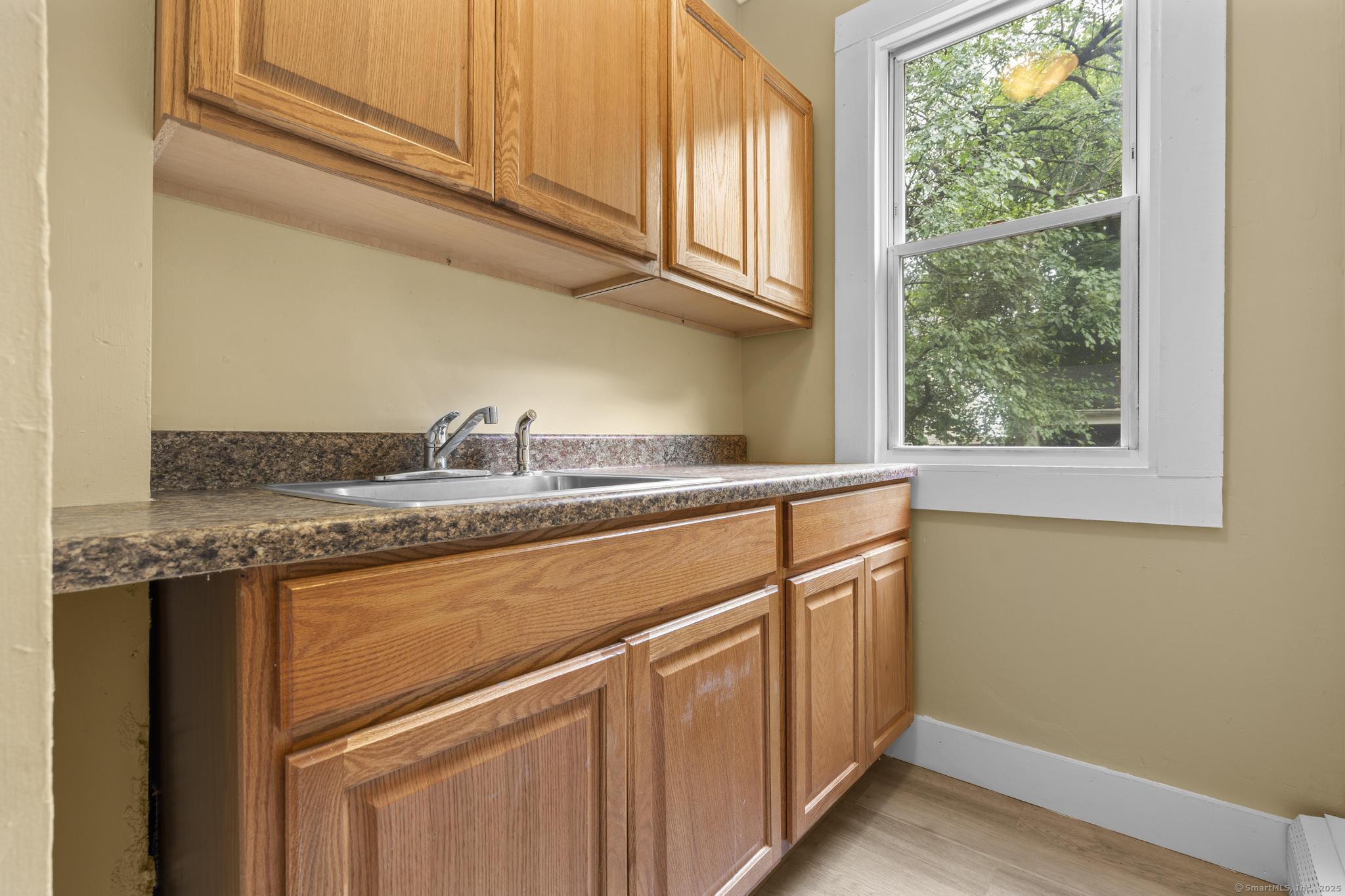 260 Orchard Street 1st Flr