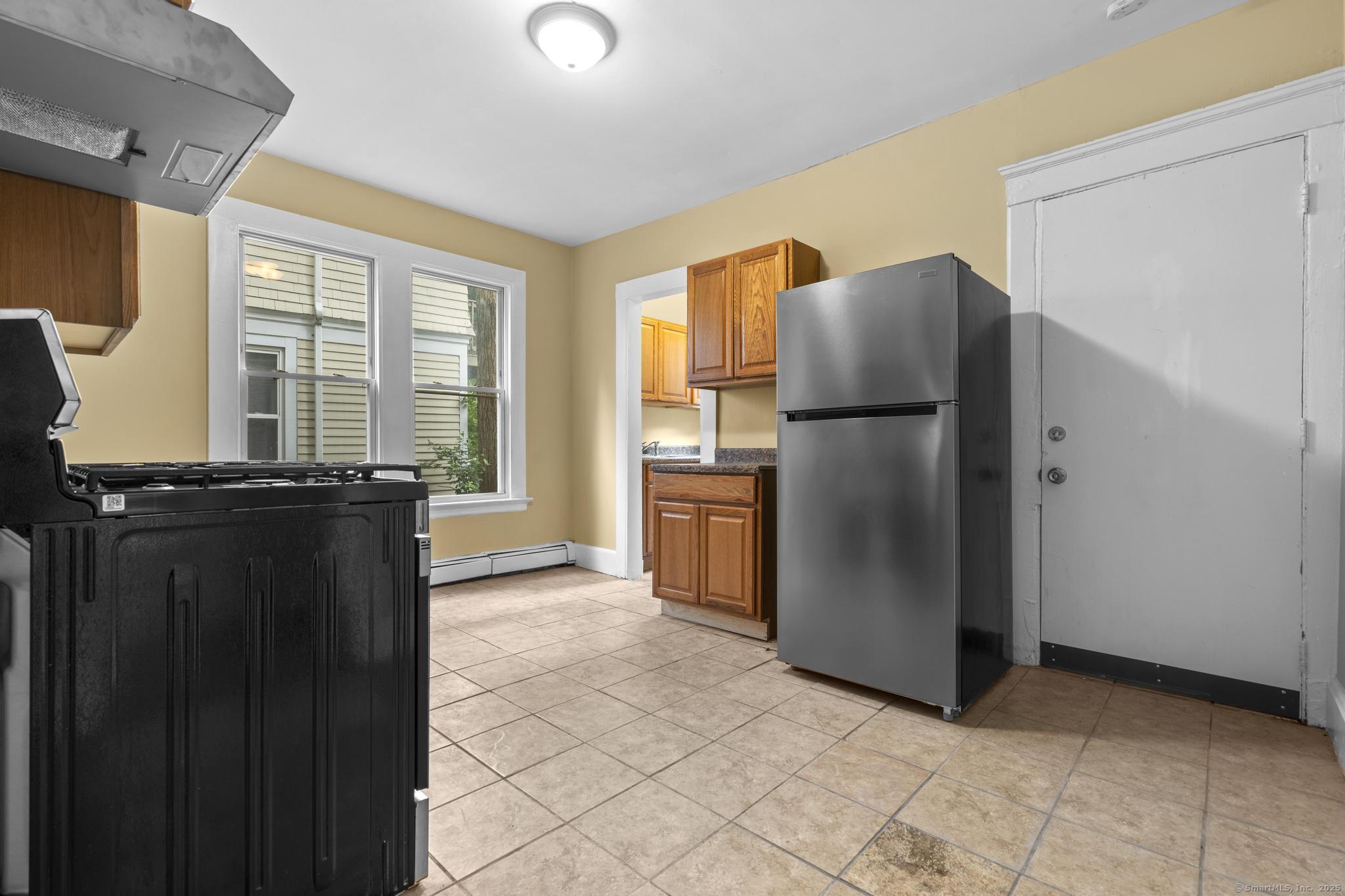 260 Orchard Street 1st Flr