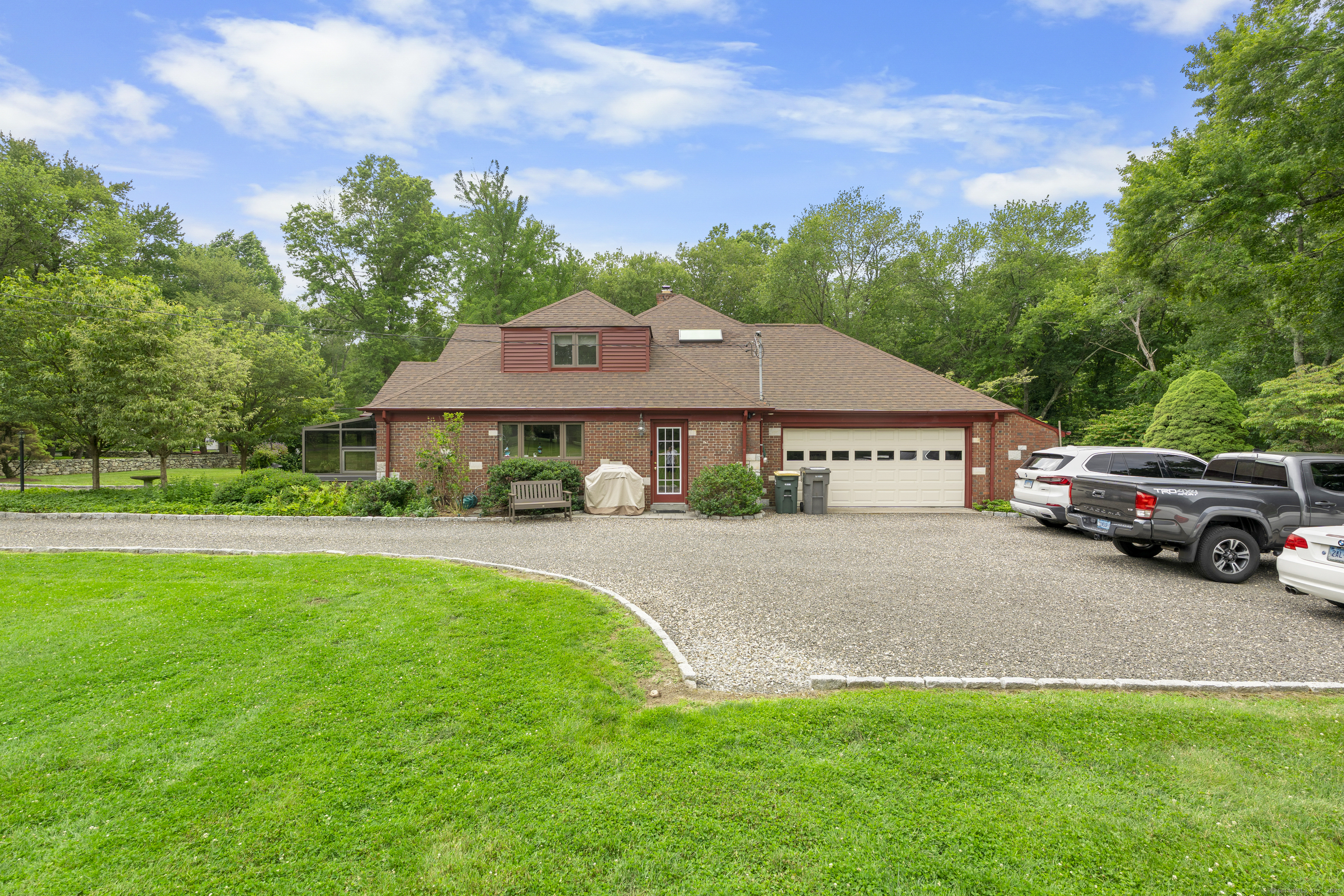 1180 Merwins Lane