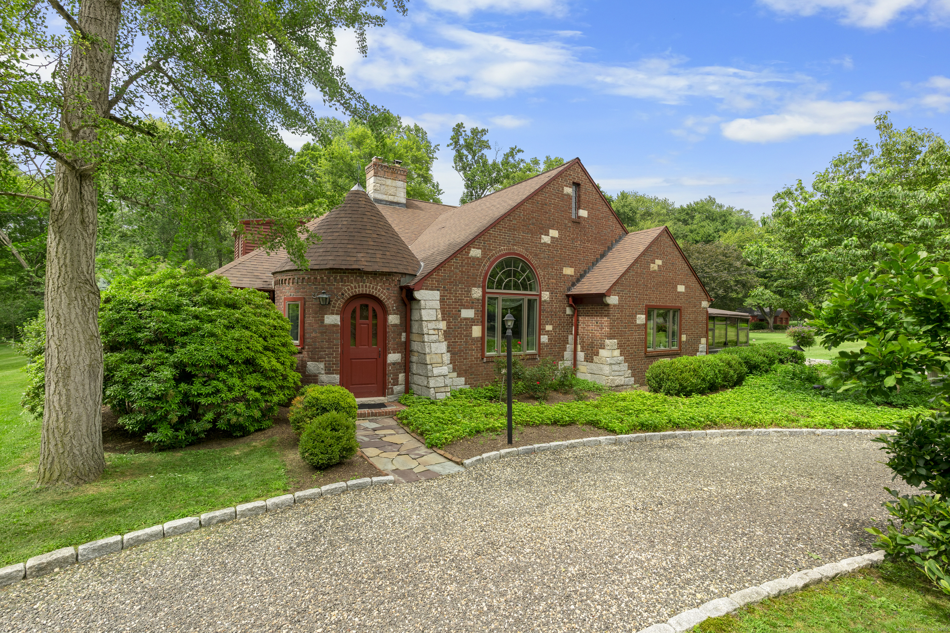 1180 Merwins Lane