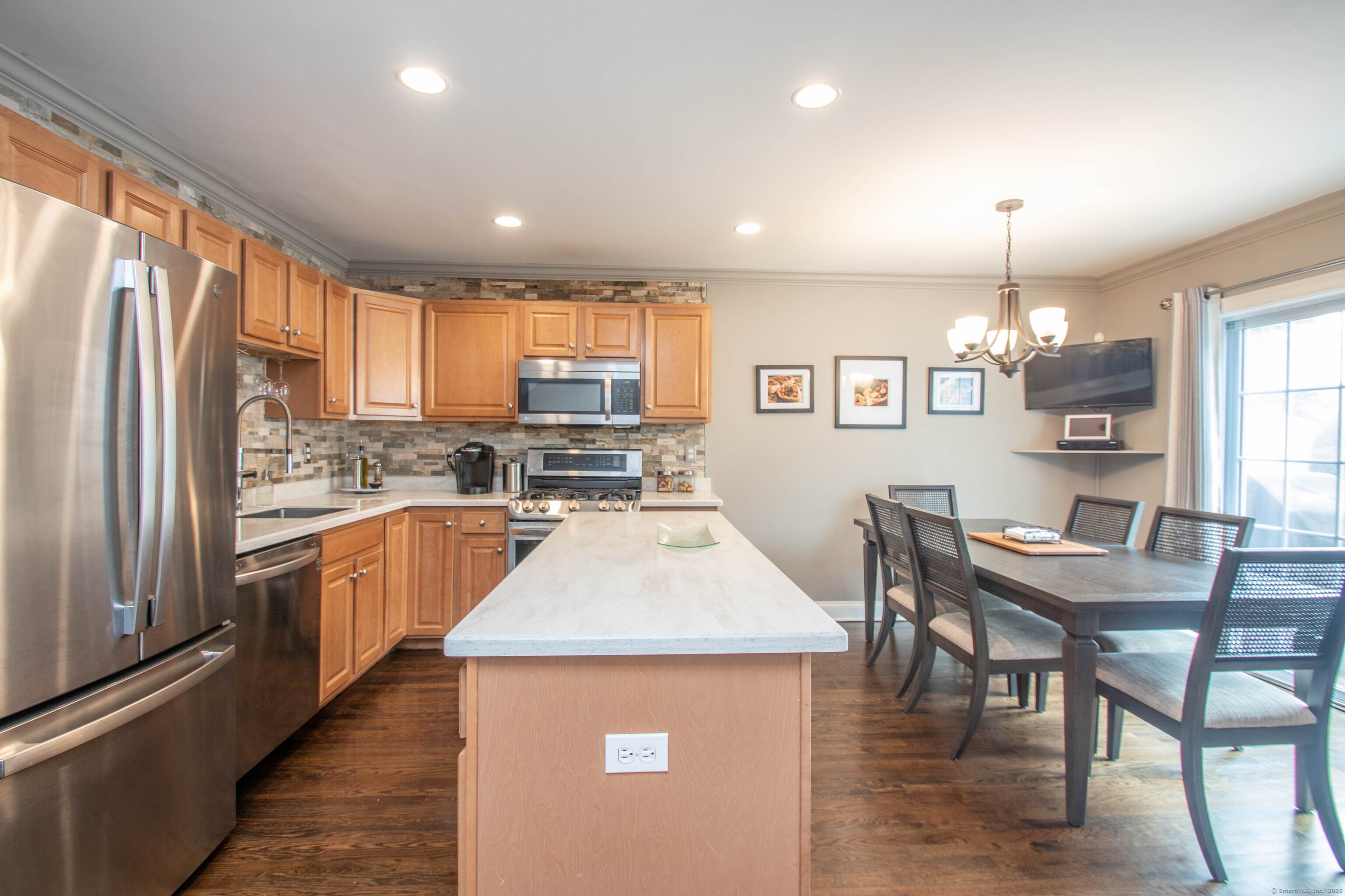 85 Camp Avenue APT 7K