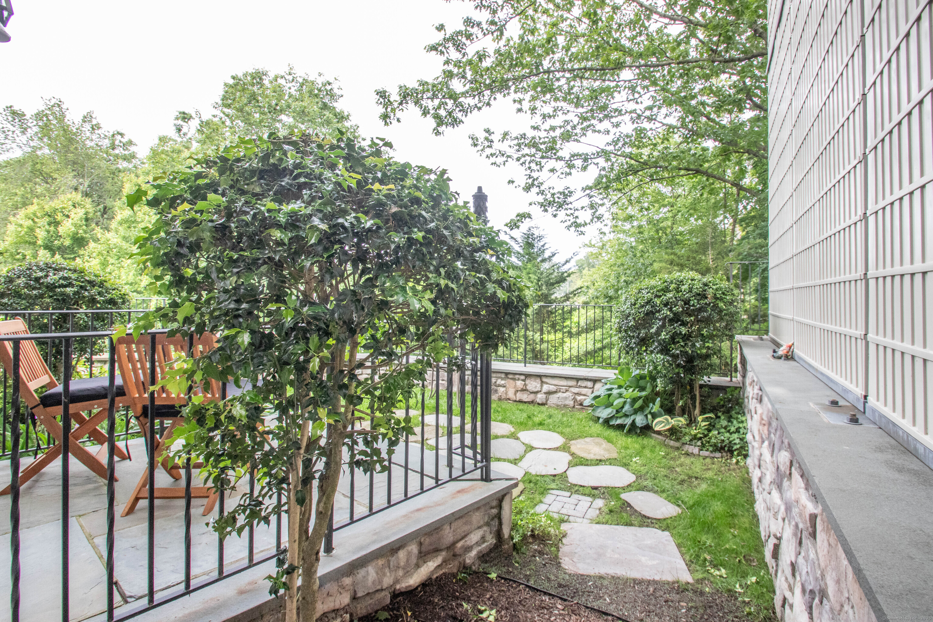 85 Camp Avenue APT 7K