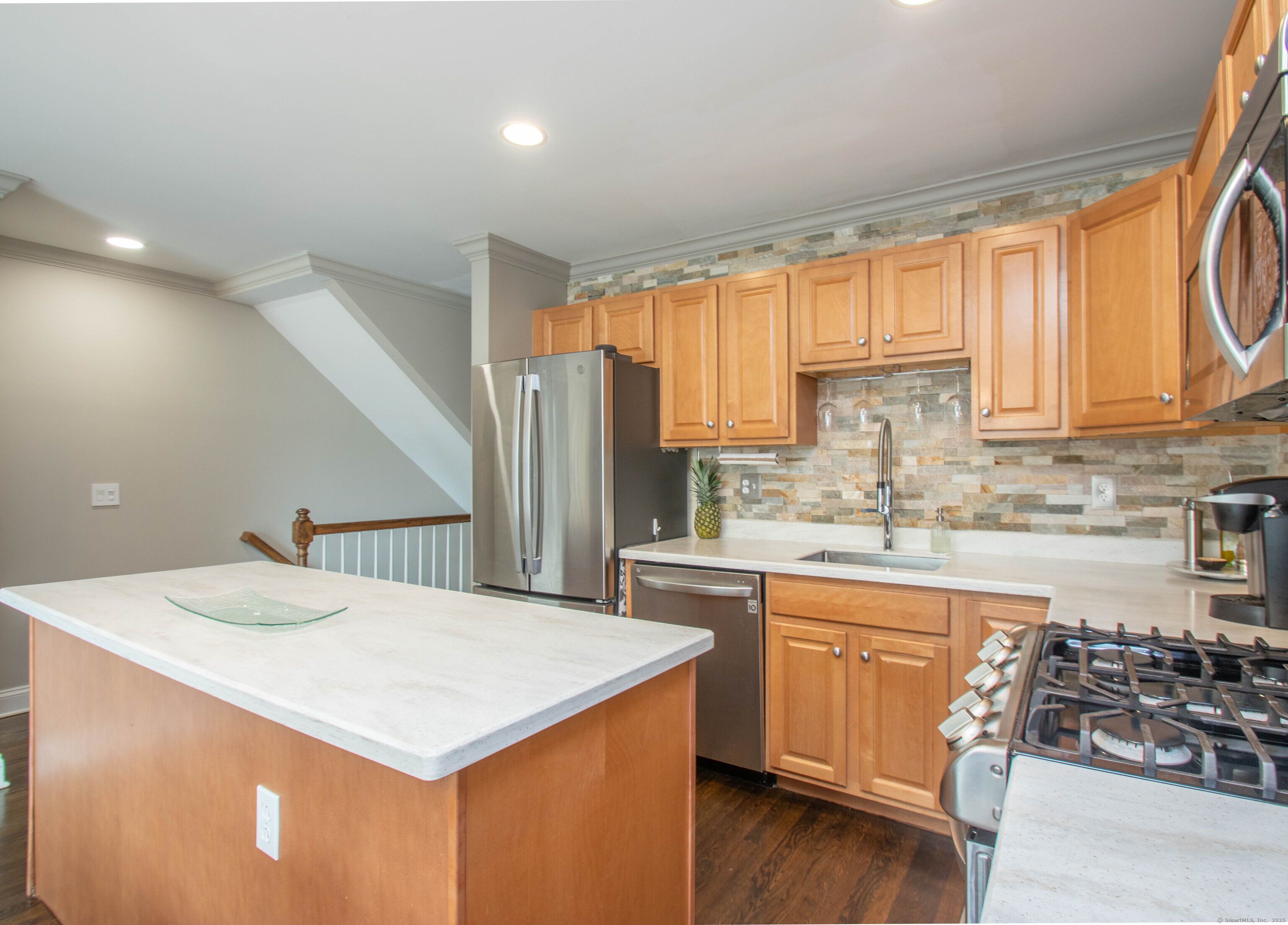 85 Camp Avenue APT 7K