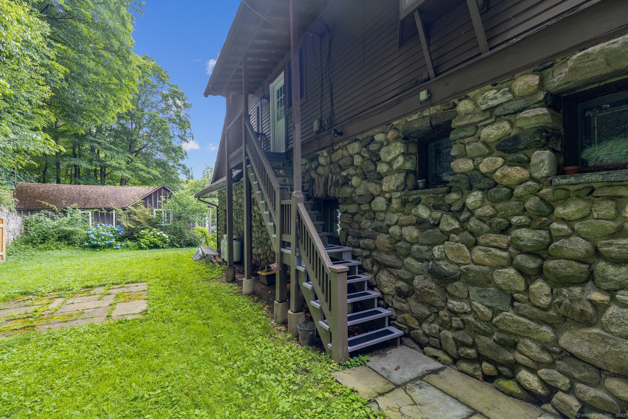 49 Grandview Drive