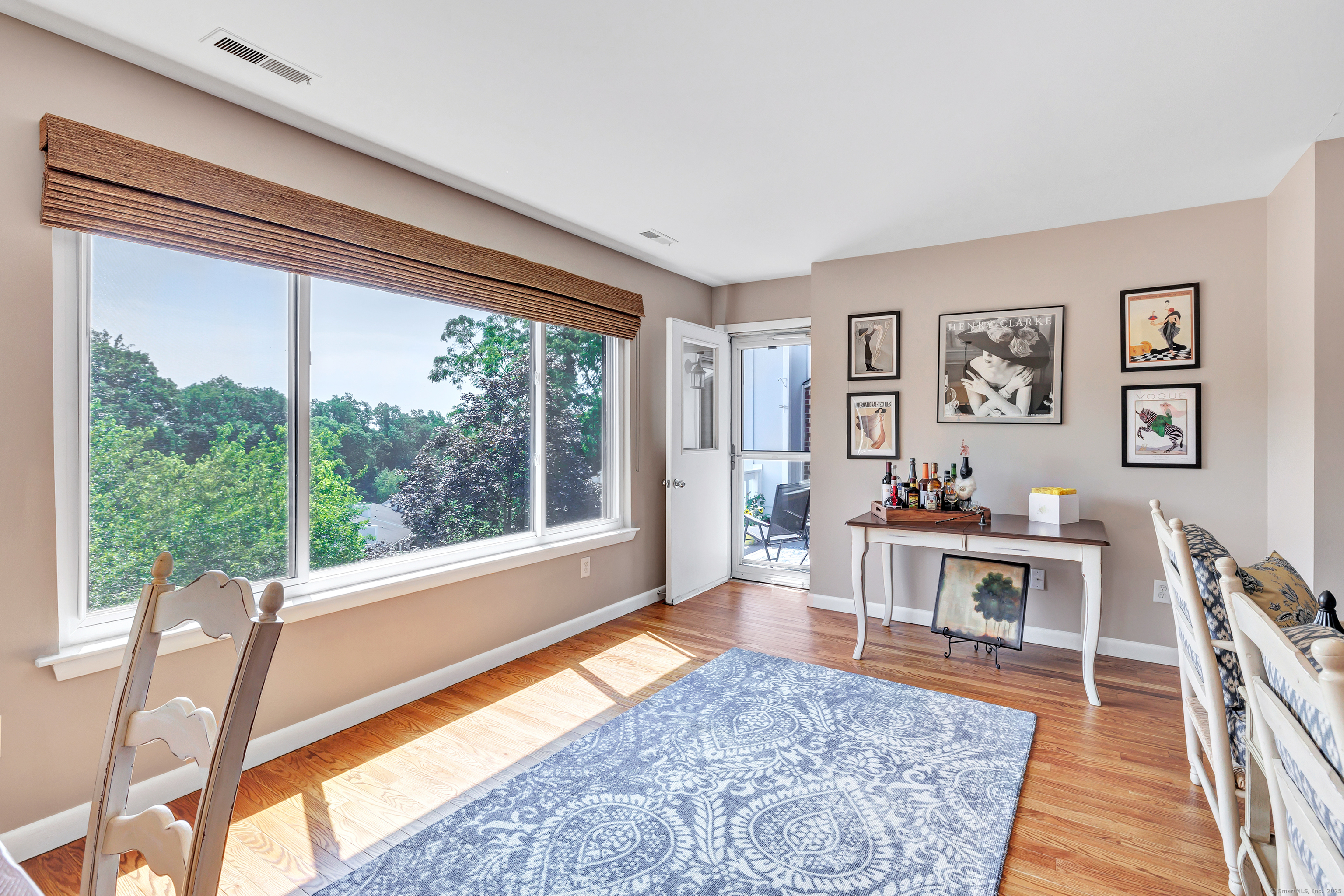 6 Hills Lane 6