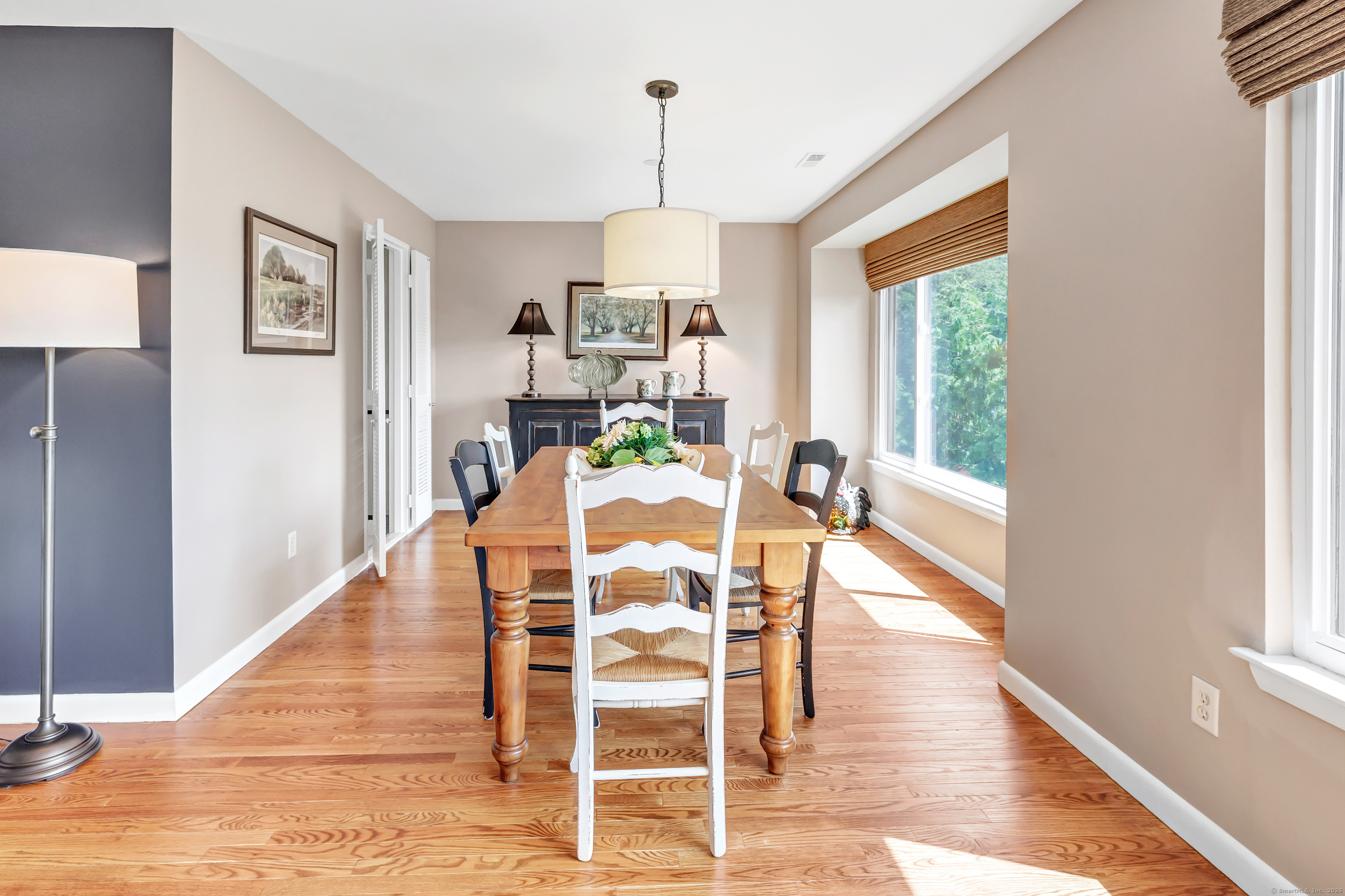 6 Hills Lane 6