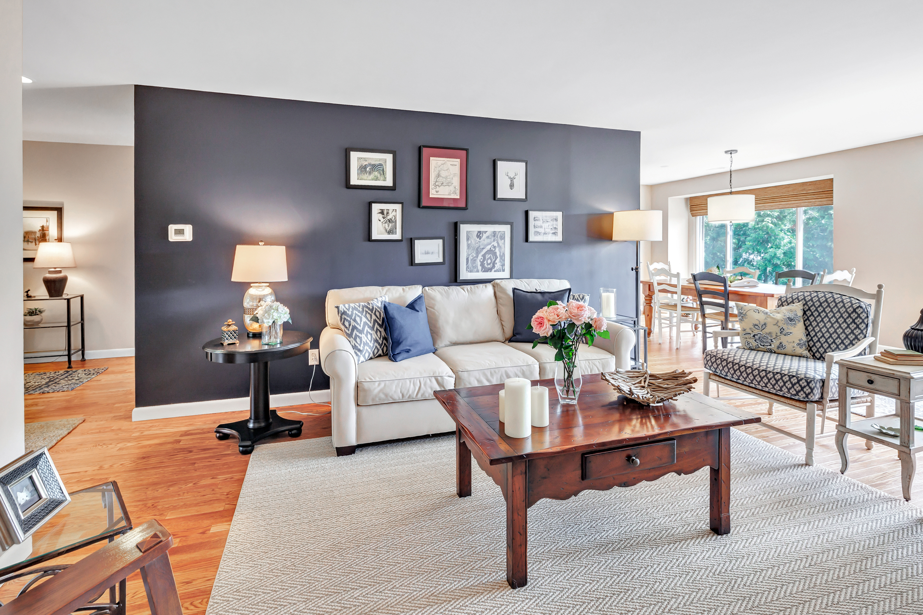 6 Hills Lane 6