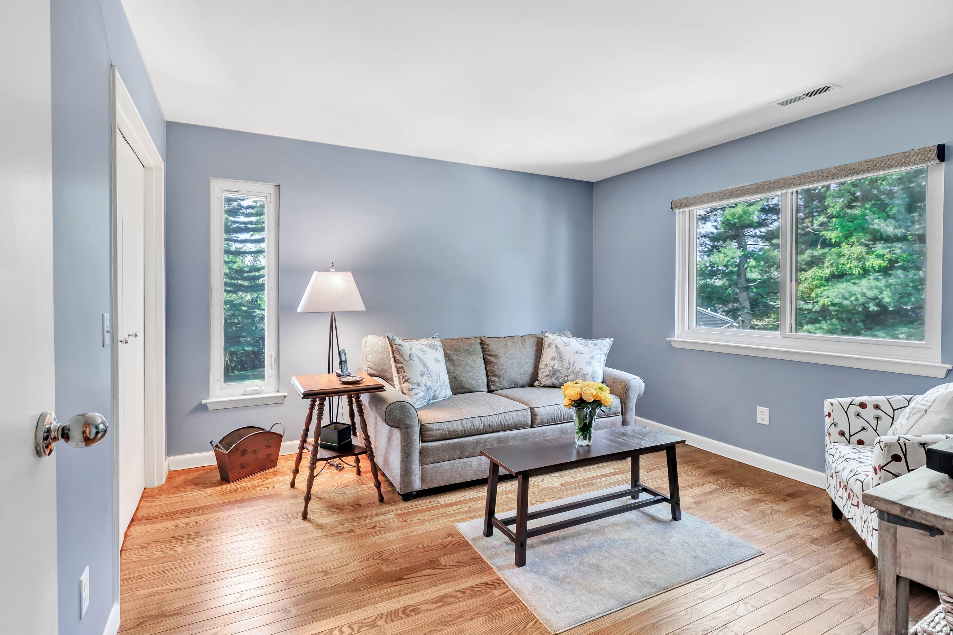 6 Hills Lane 6