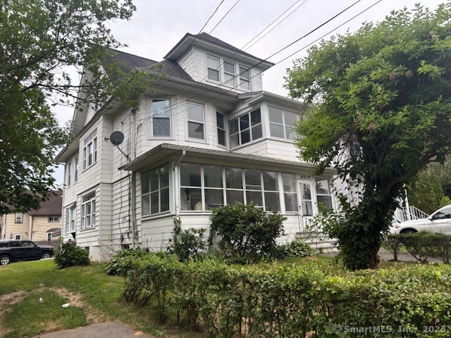 1481 West Broad Street 2