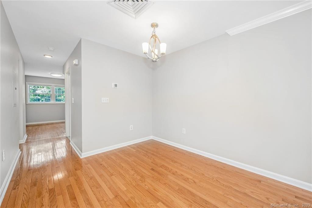 28 3rd Street 28