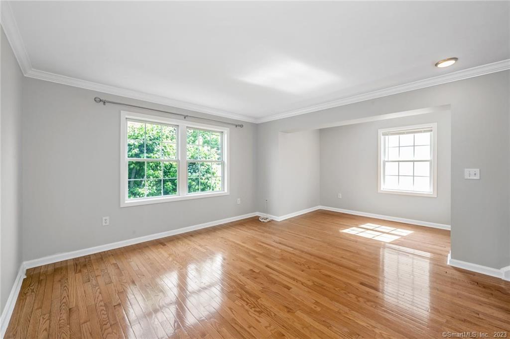 28 3rd Street 28