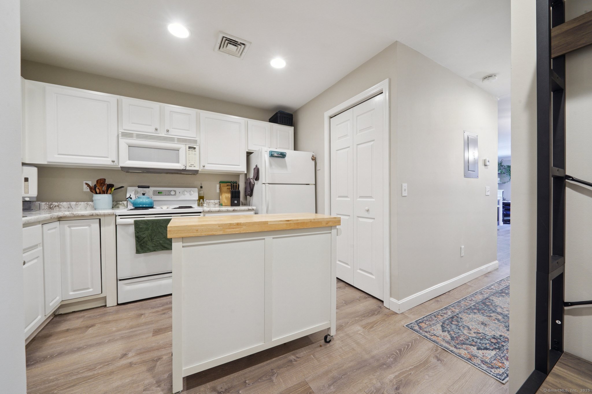 49 Glenbrook Road APT 108