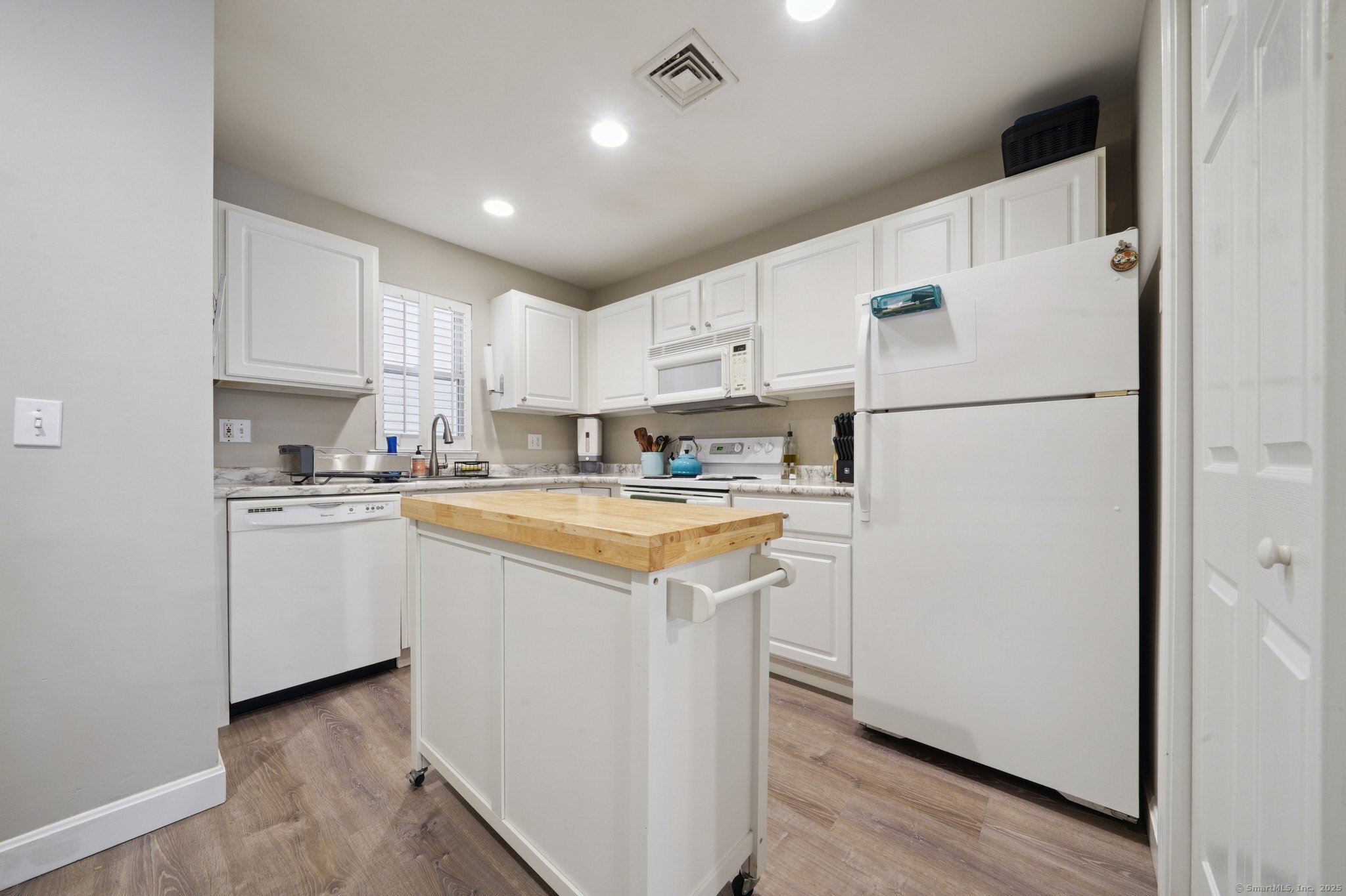 49 Glenbrook Road APT 108