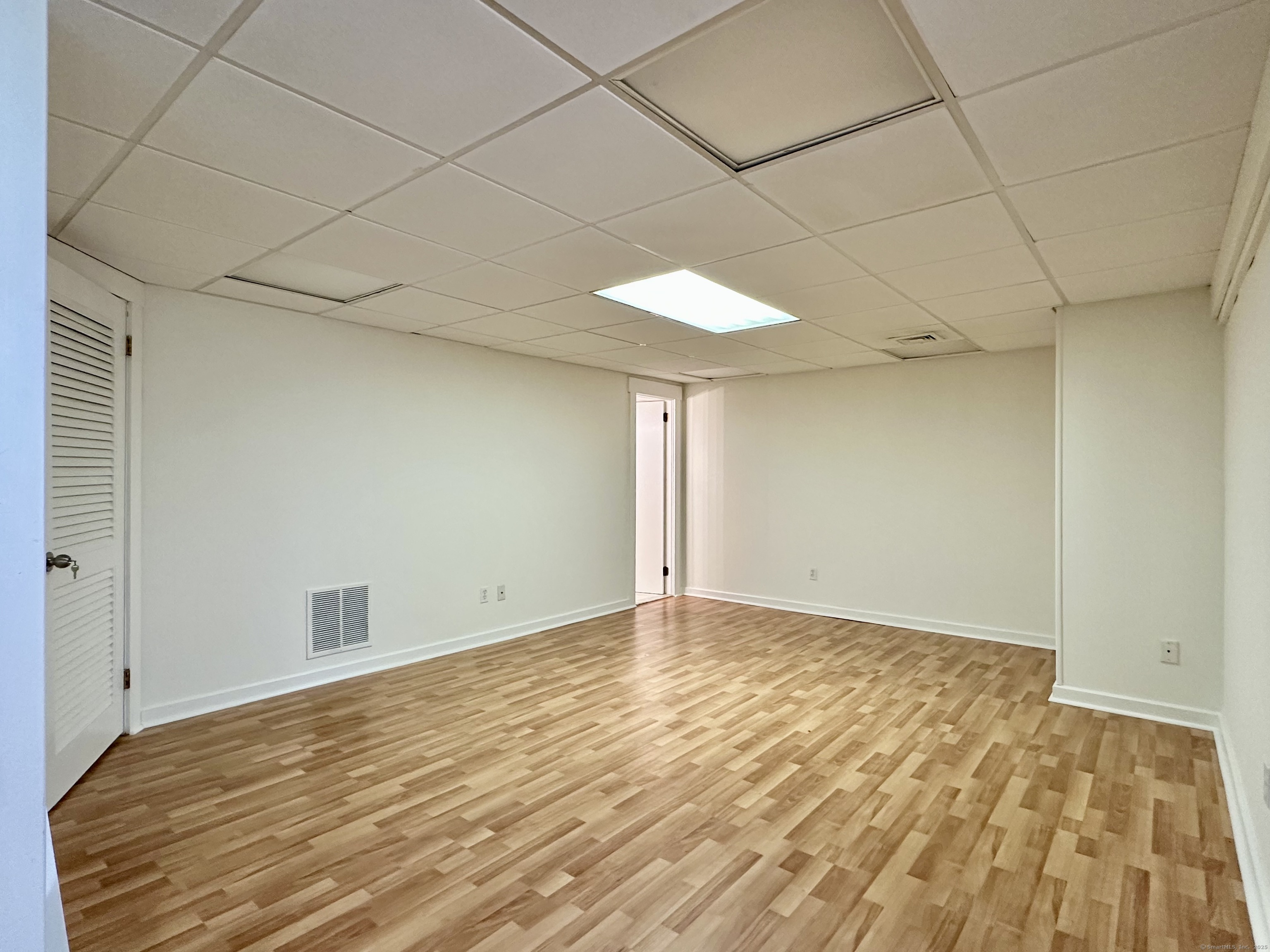 319 Navajo Lane B