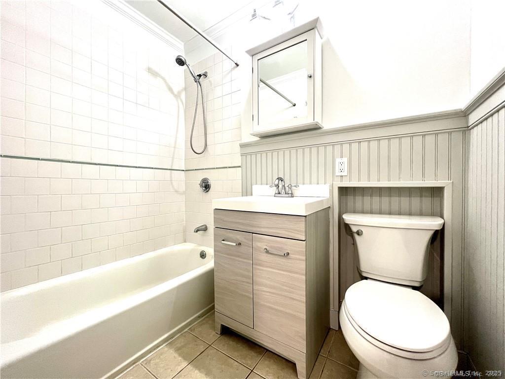 11 Bedford Avenue APT N2