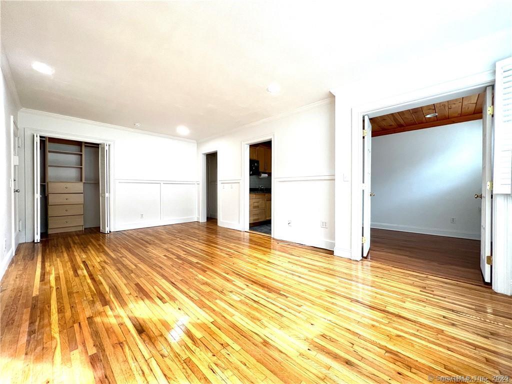 11 Bedford Avenue APT N2