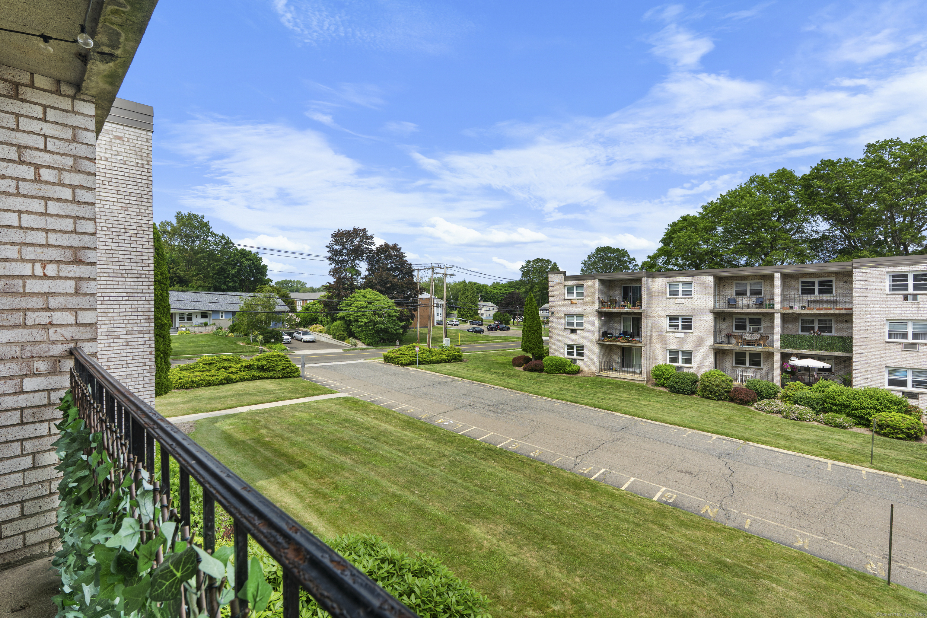 308 Meadowside Road APT 201