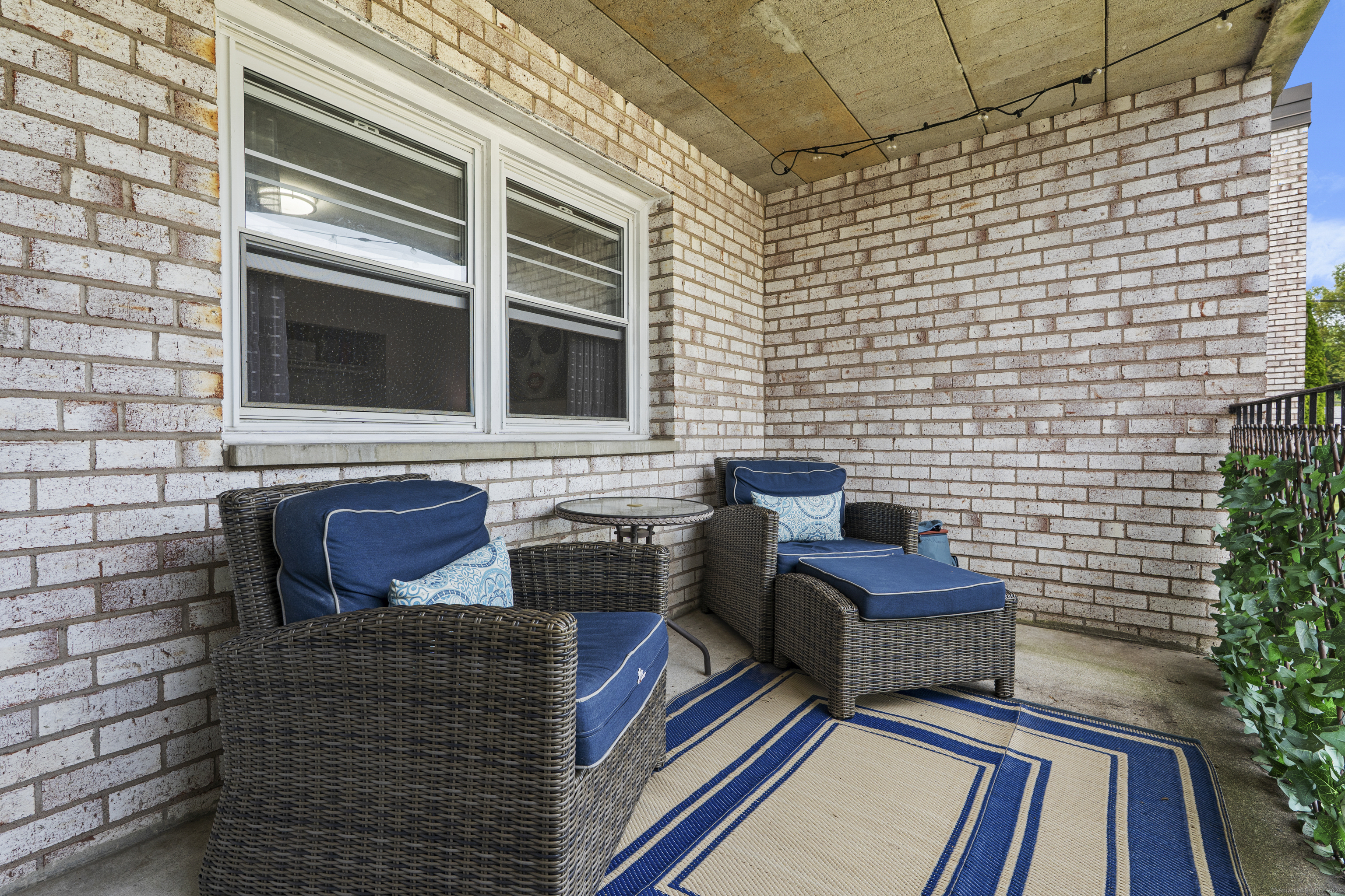 308 Meadowside Road APT 201