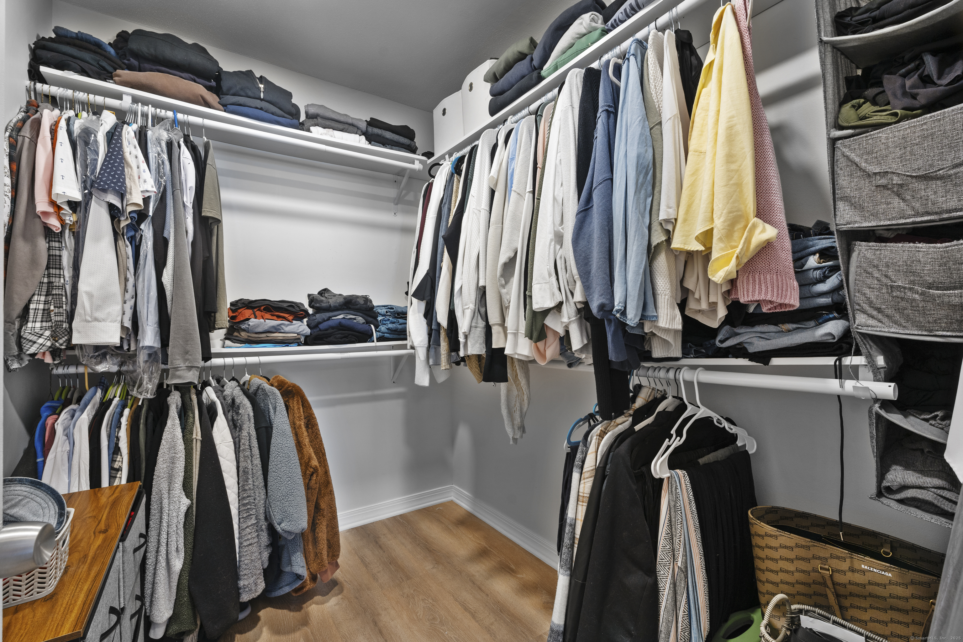 308 Meadowside Road APT 201