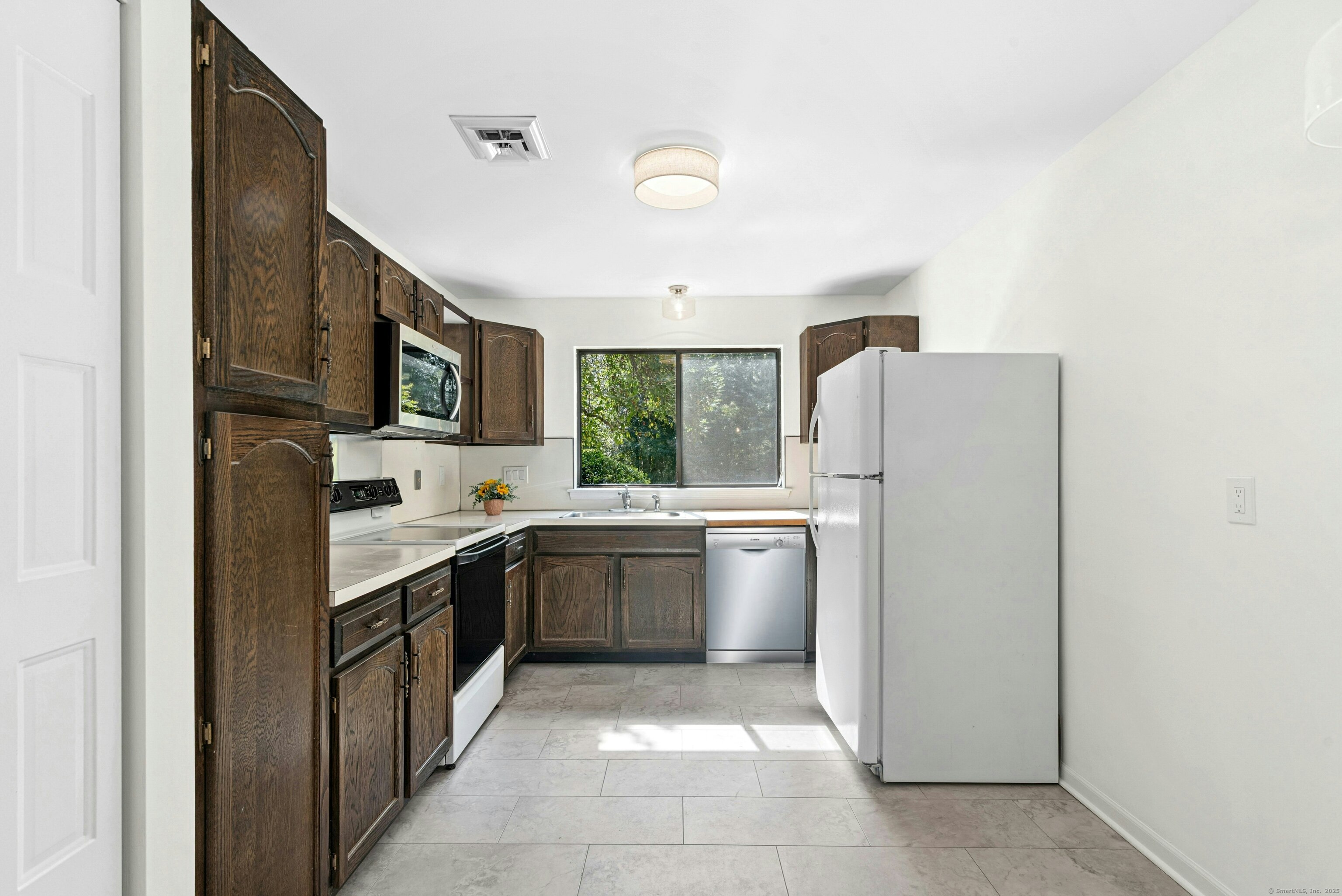 34 Ledgebrook Drive 34