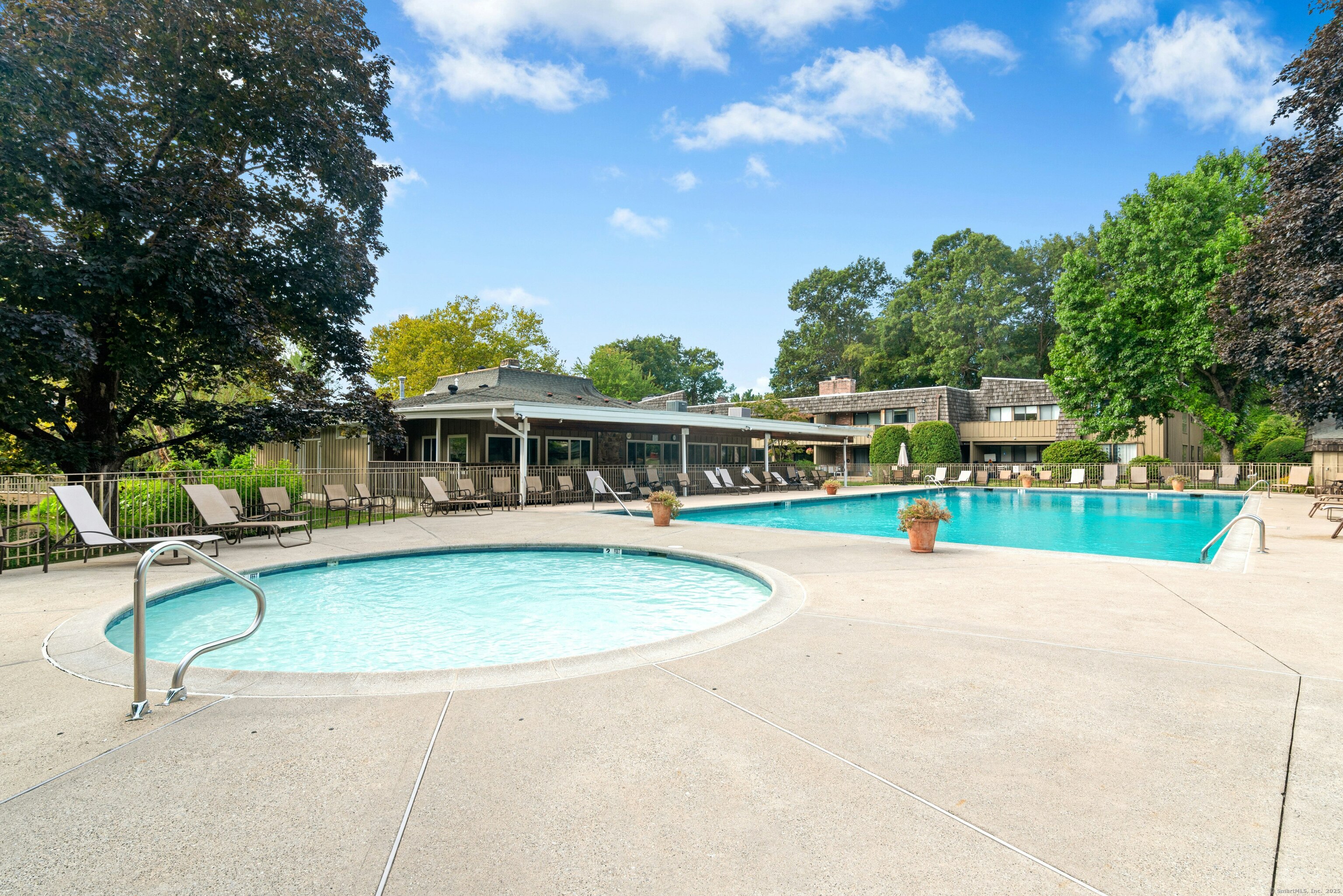 34 Ledgebrook Drive 34