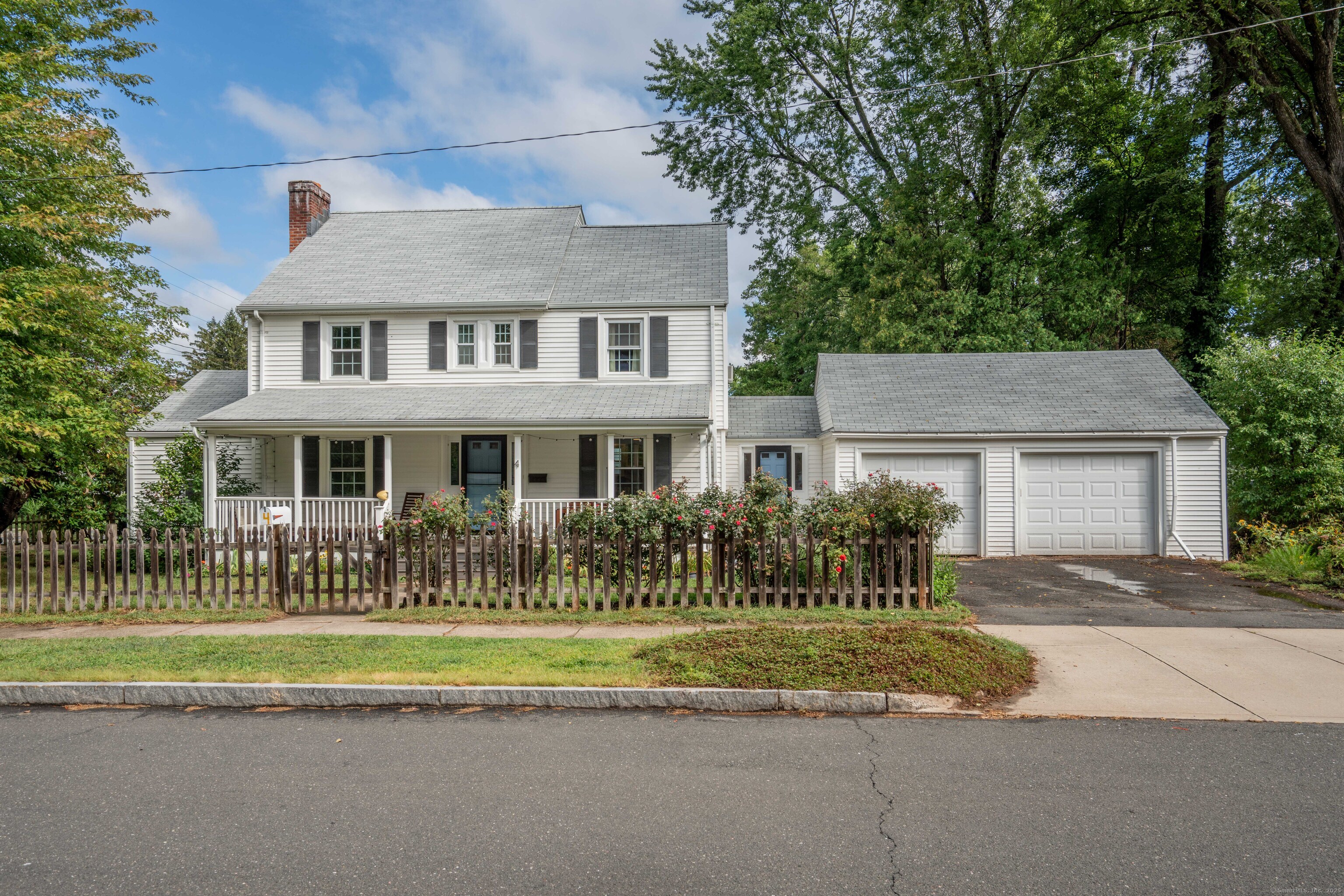 4 Frederick Road