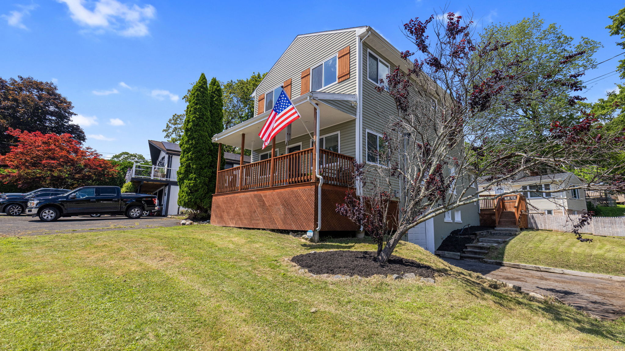 17 Lake Plymouth Boulevard