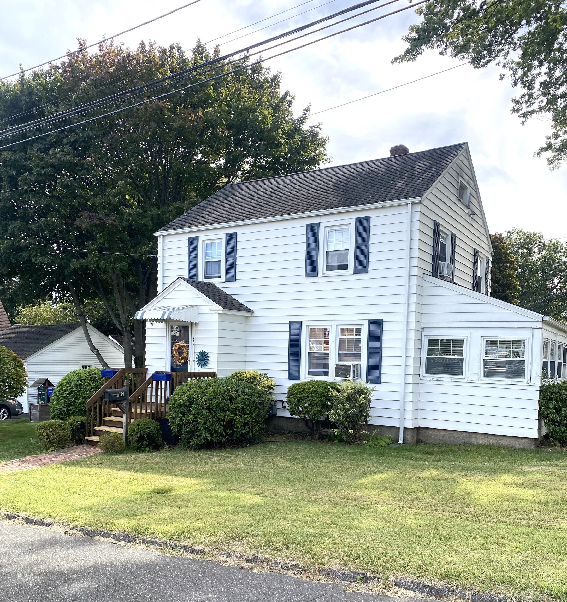 89 Vernon Street