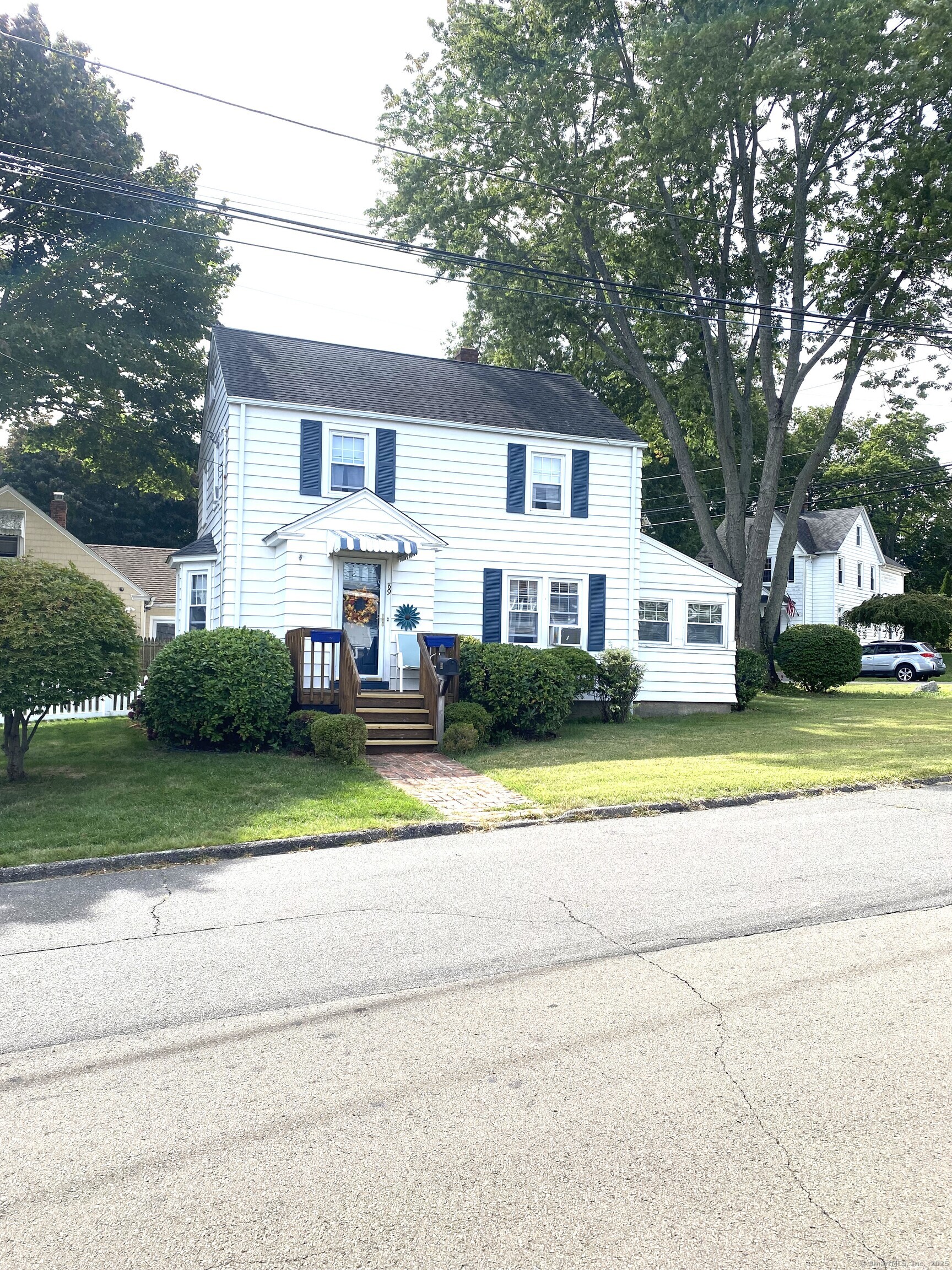 89 Vernon Street