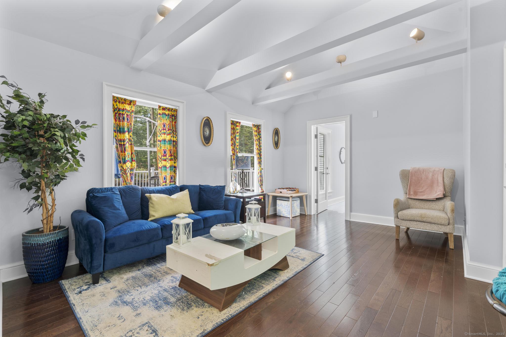 101 Brambley Hedge Circle