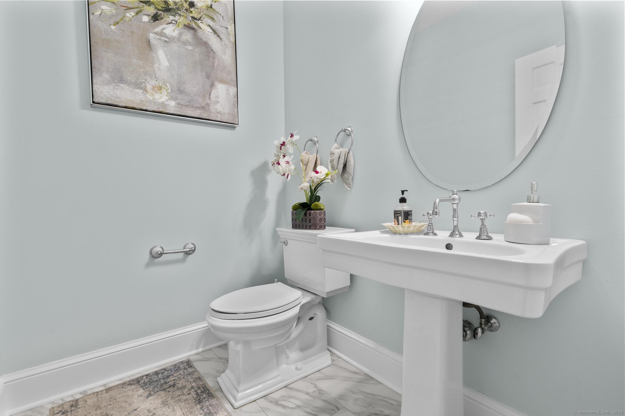 101 Brambley Hedge Circle