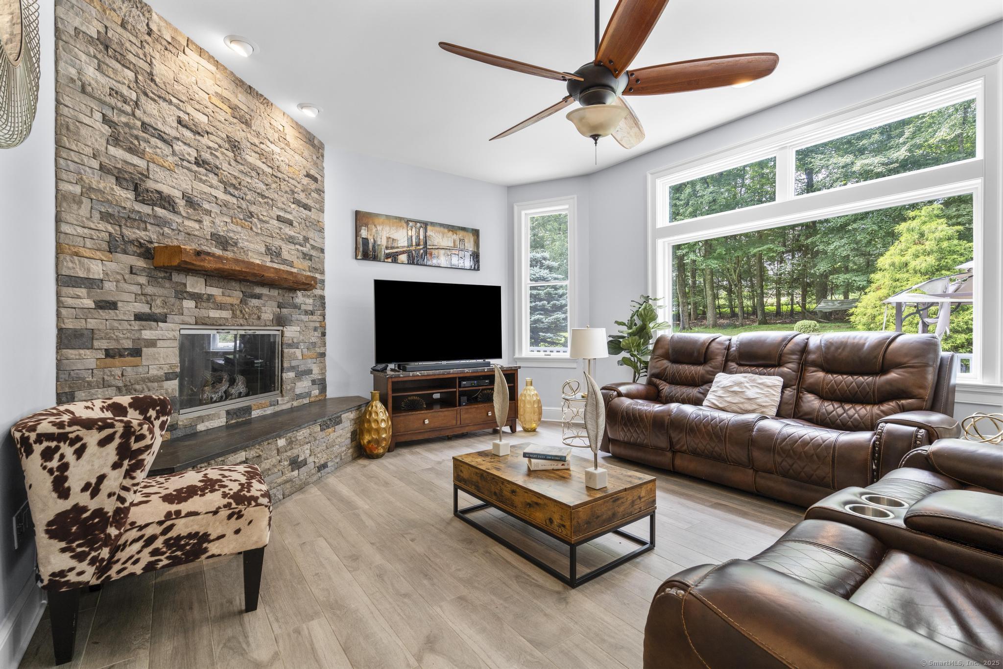 101 Brambley Hedge Circle