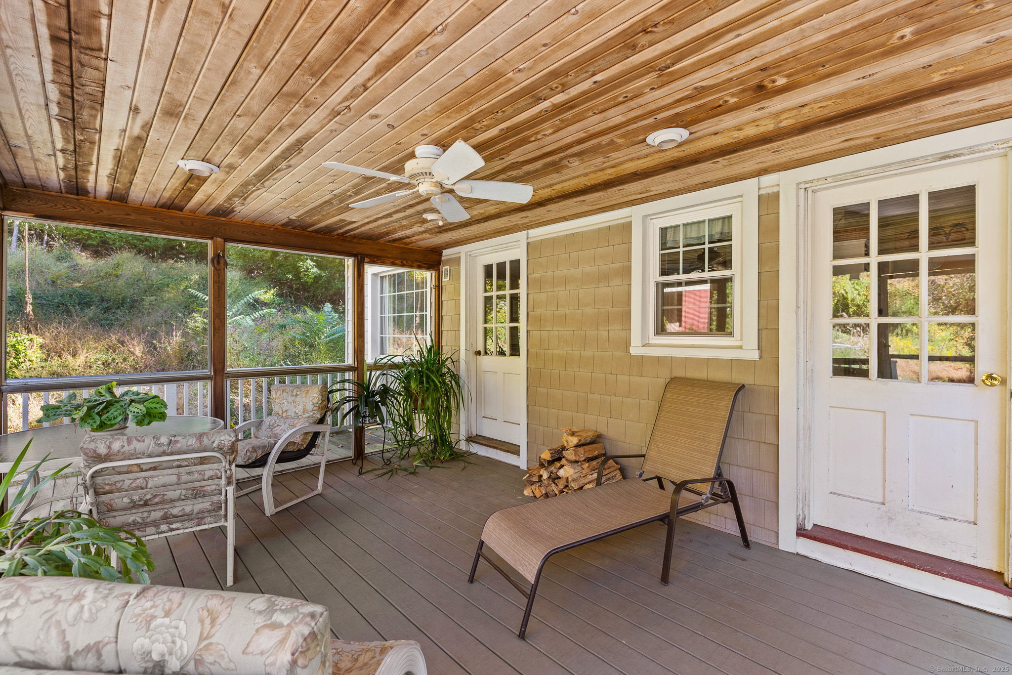5 Woodbine Lane