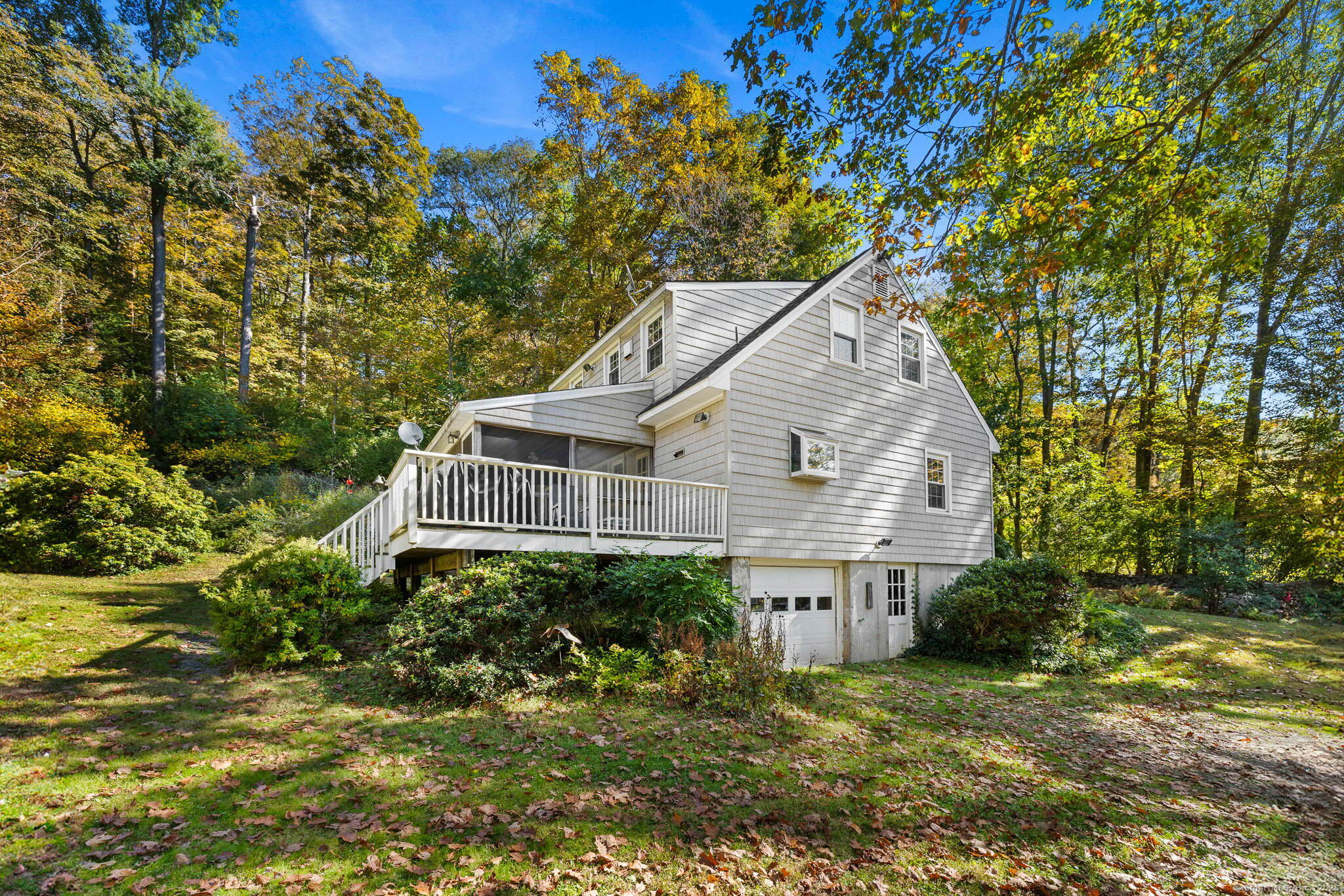 5 Woodbine Lane