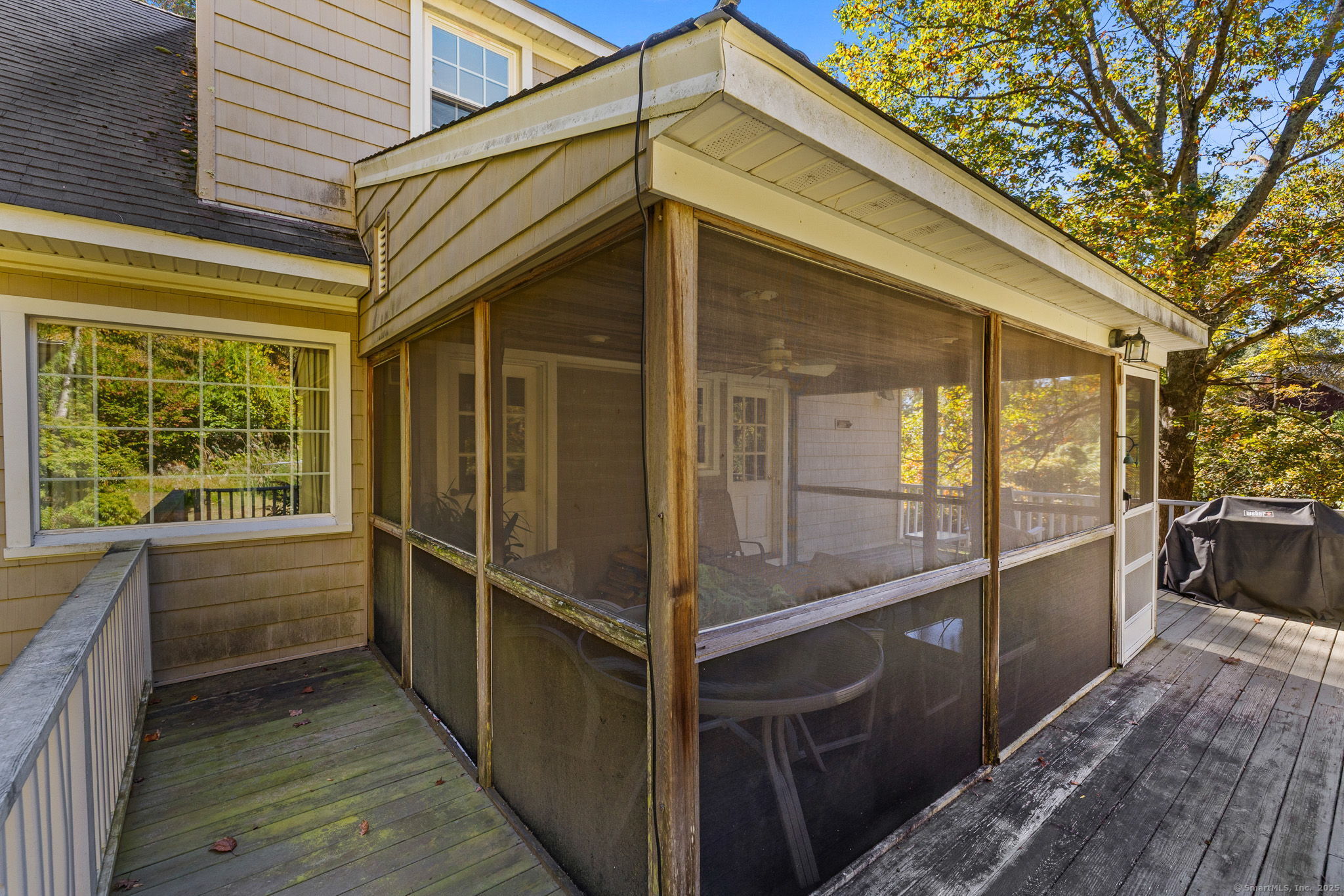5 Woodbine Lane