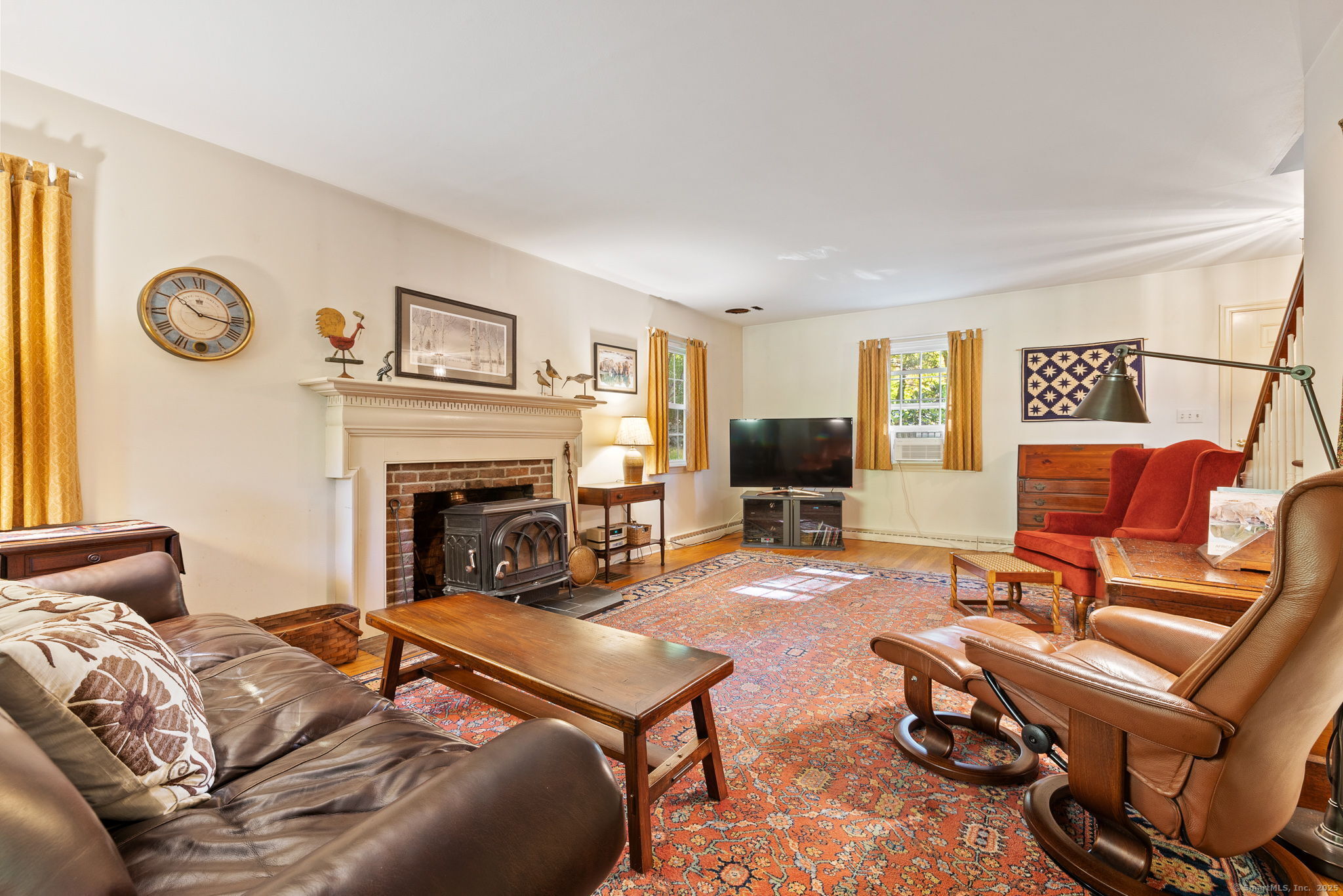 5 Woodbine Lane