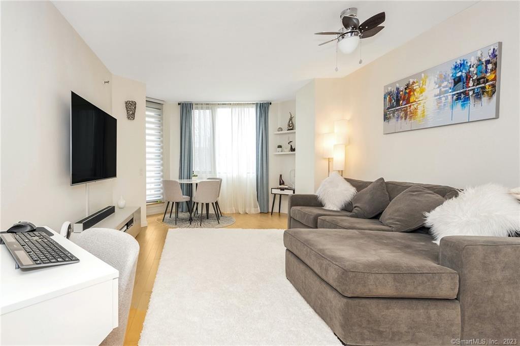 25 Forest Street 9G