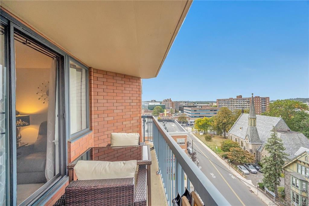 25 Forest Street 9G
