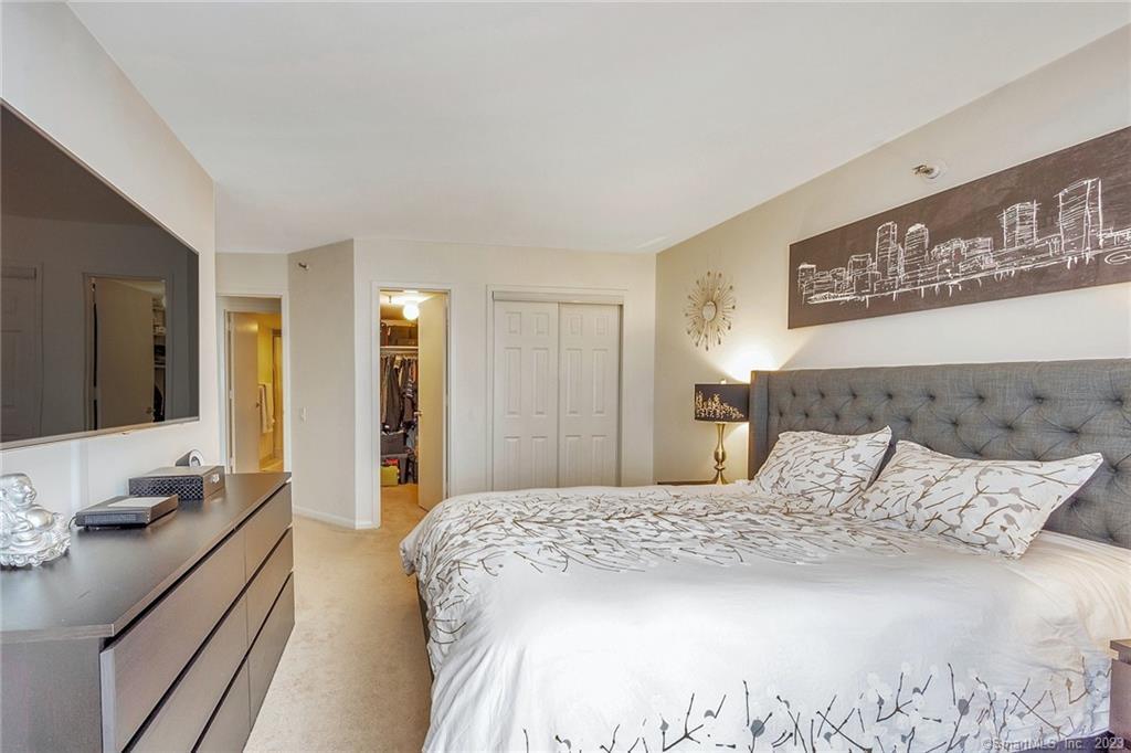 25 Forest Street 9G