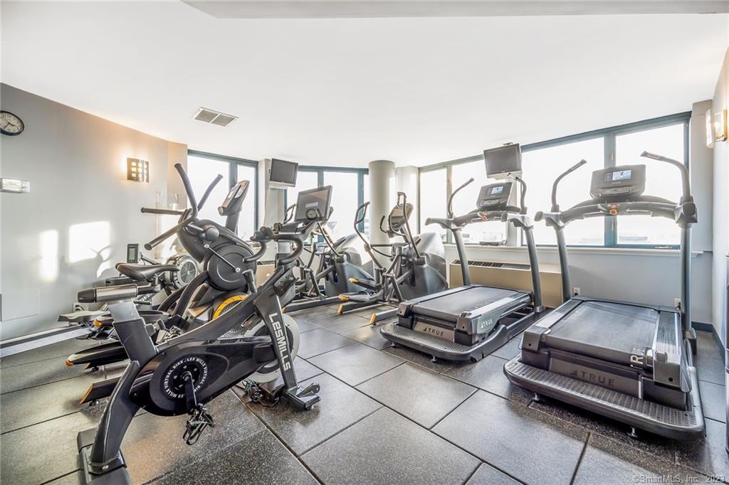 25 Forest Street 9G