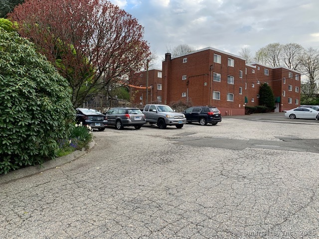 18 Prospect Avenue APT E2