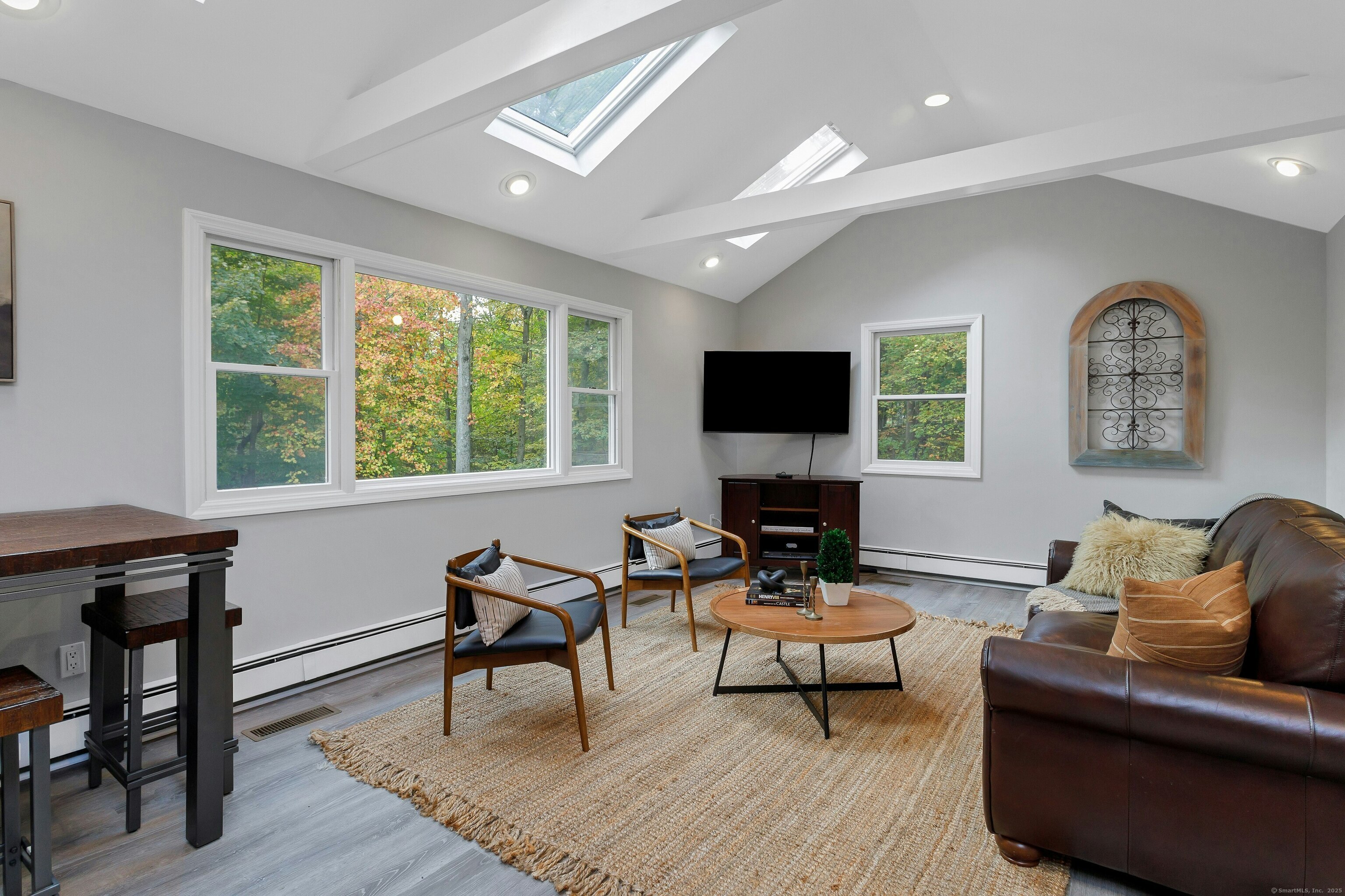 95 Foxwood Road