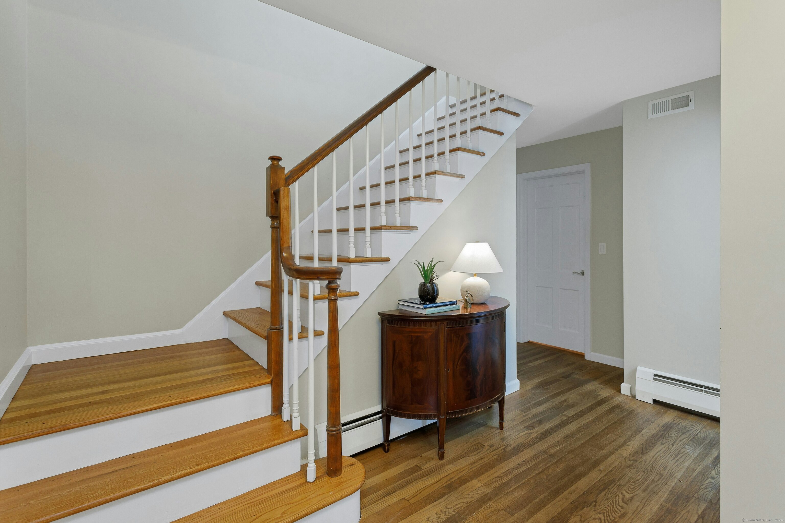 95 Foxwood Road