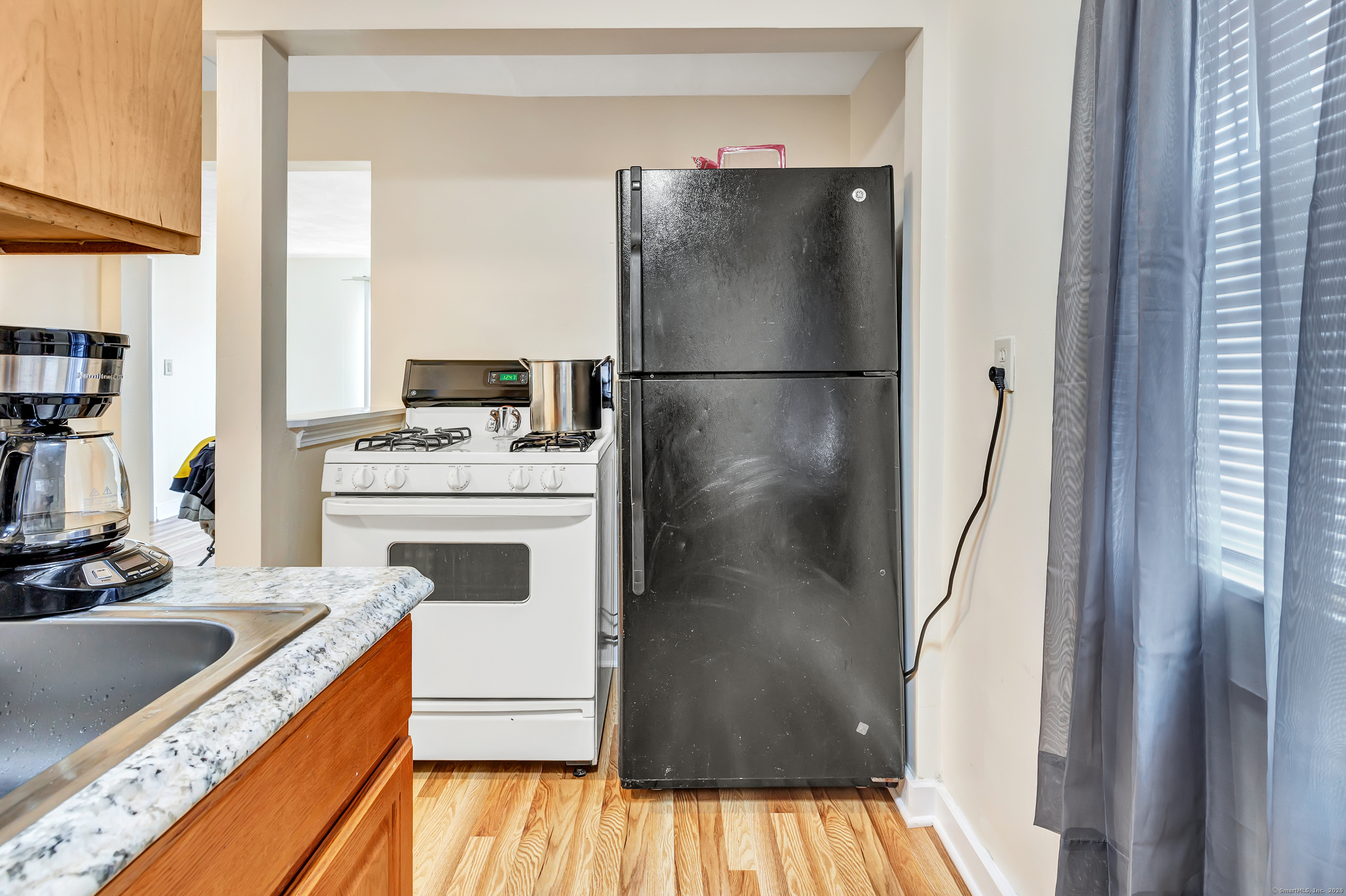 160 Dekalb Avenue 2