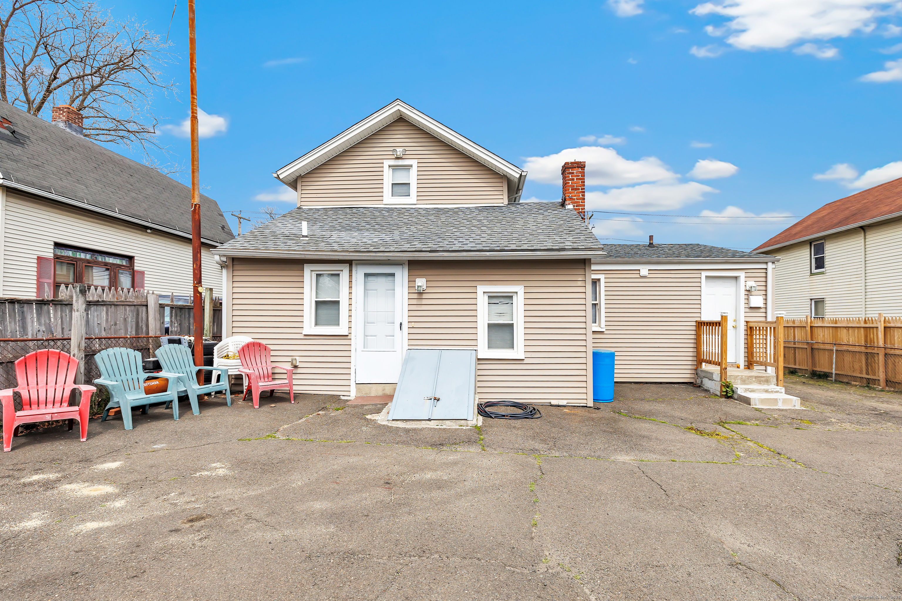 160 Dekalb Avenue 2