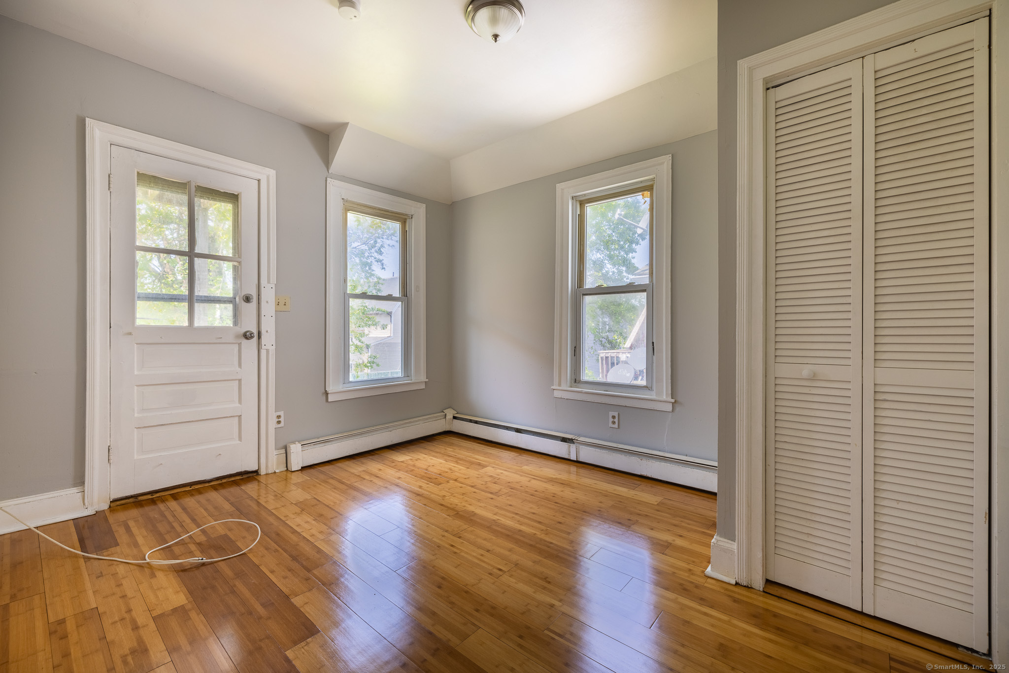 383 Myrtle Avenue 2nd/3rd Floor