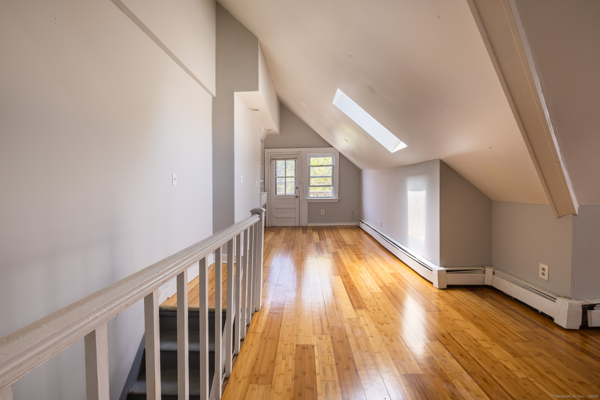 383 Myrtle Avenue 2nd/3rd Floor