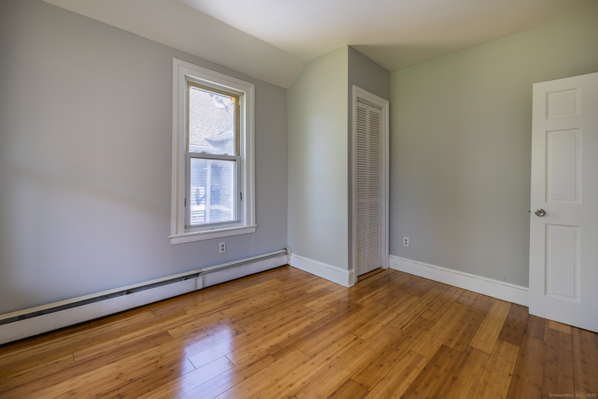 383 Myrtle Avenue 2nd/3rd Floor